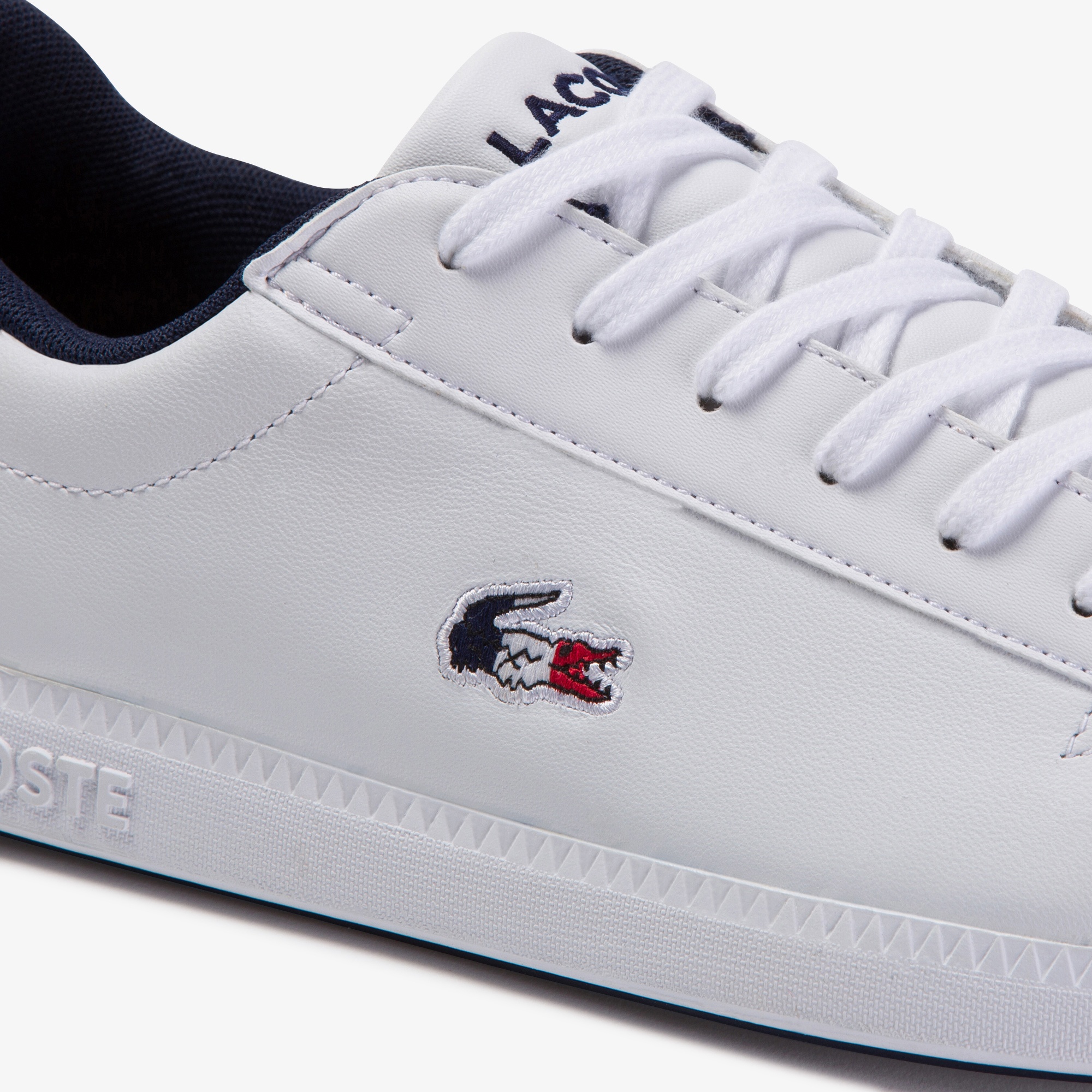 Lacoste Graduate Erkek Beyaz Sneaker