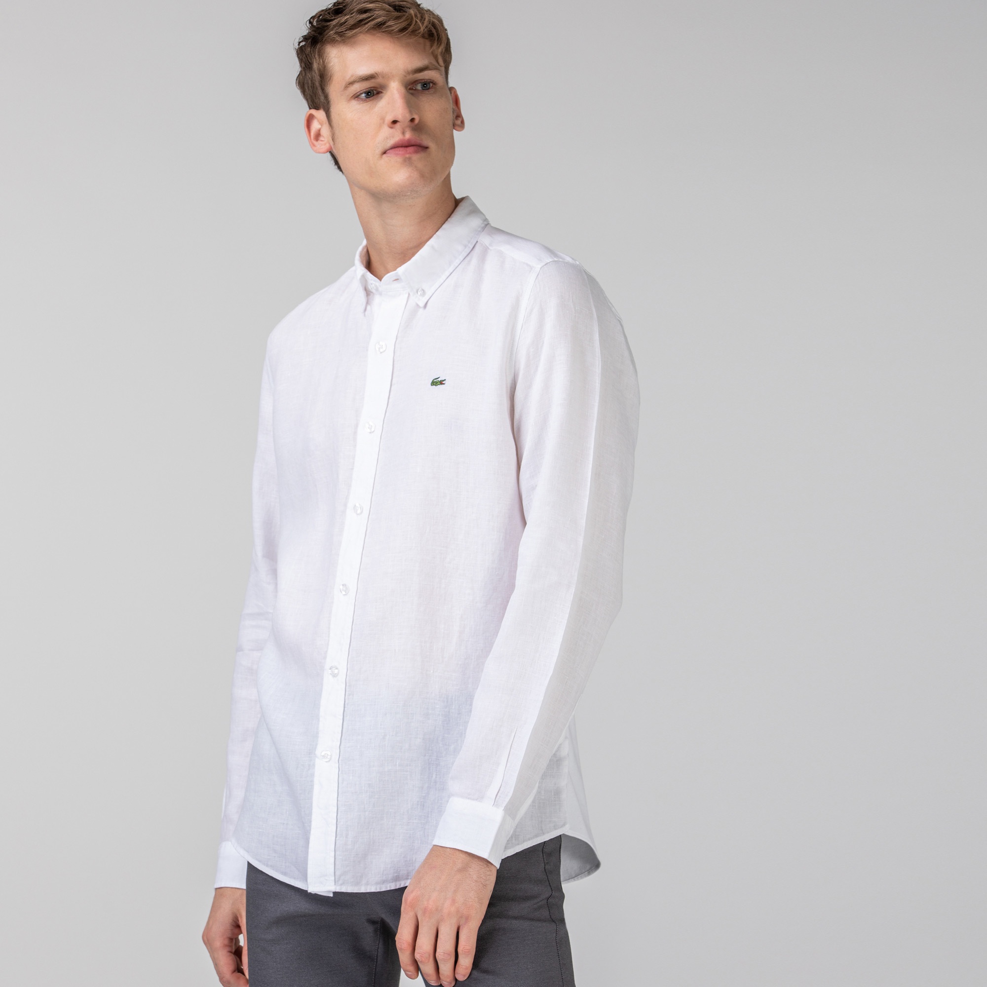 Lacoste Erkek Slim Fit Düğmeli Yaka Keten Beyaz Gömlek