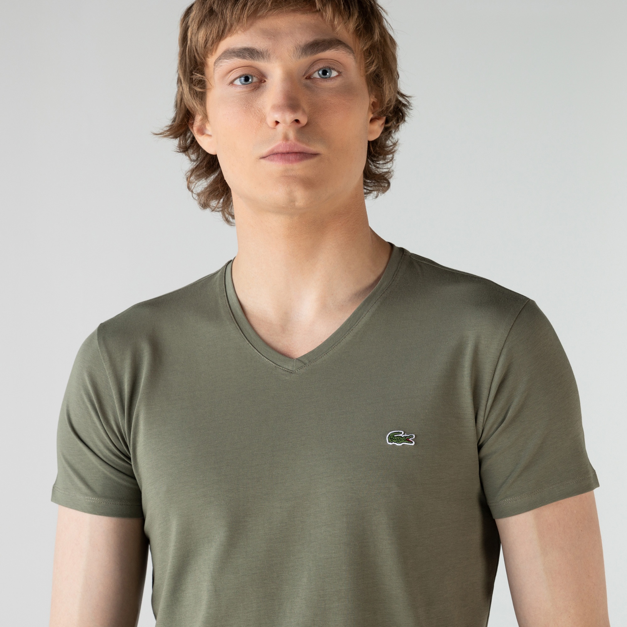 Lacoste Erkek Slim Fit V Yaka Yeşil T-Shirt