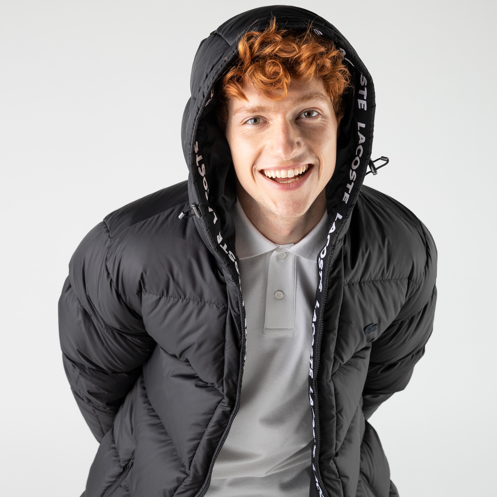 Lacoste Erkek Kapüşonlu Kapitone Siyah Mont