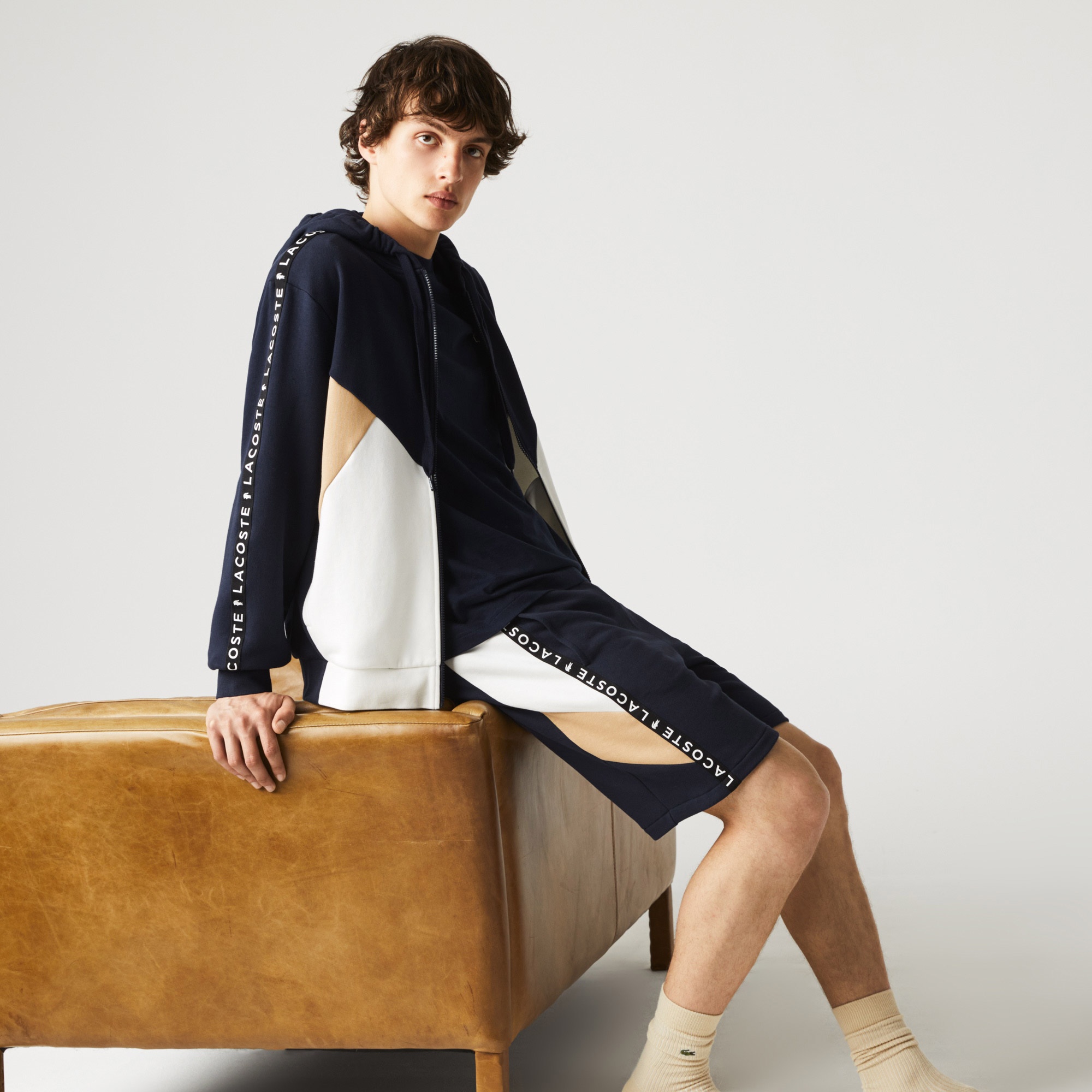 Lacoste Erkek Regular Fit Renk Bloklu Lacivert Şort