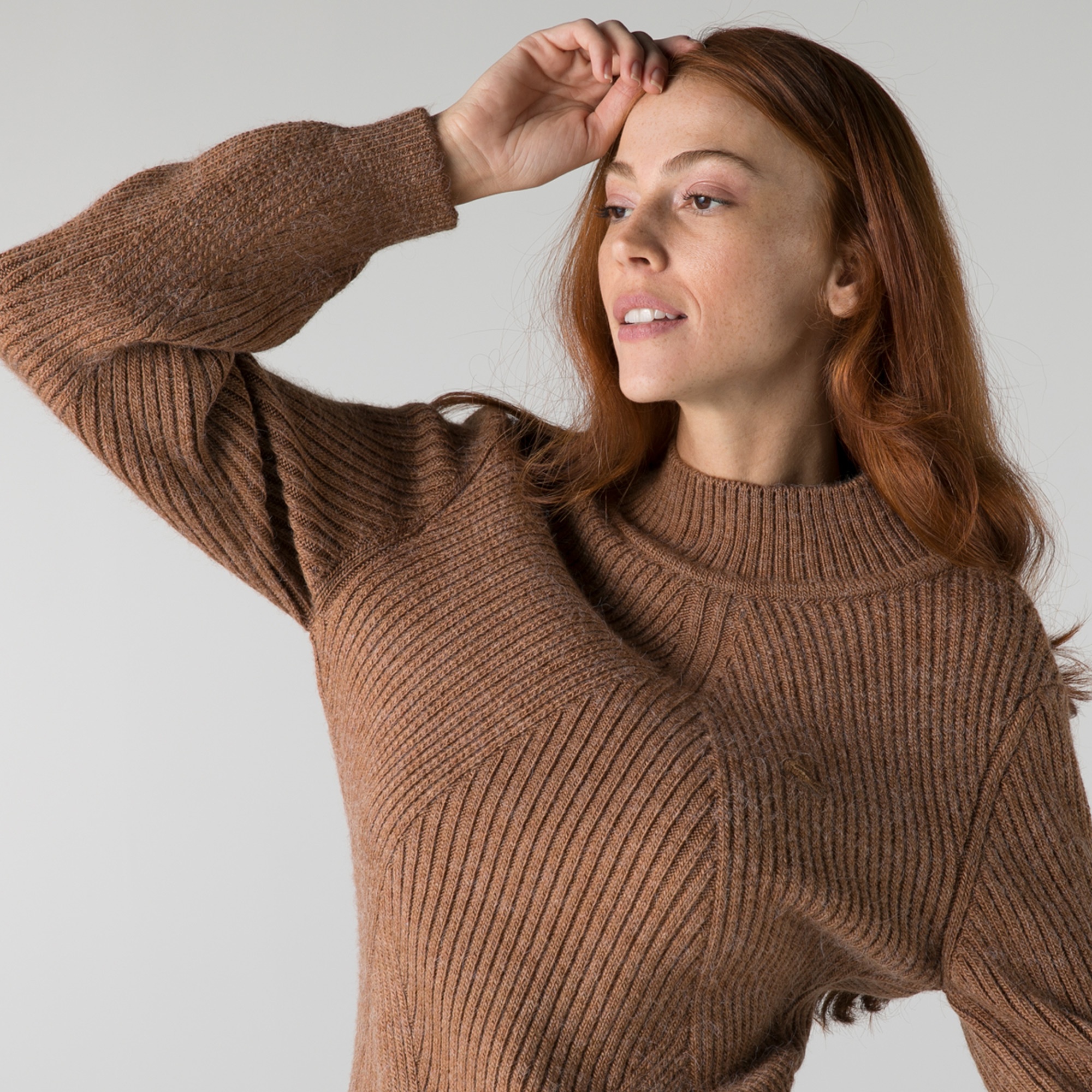 Lacoste Kadın Balıkçı Yaka Çizgili Kahverengi Kazak