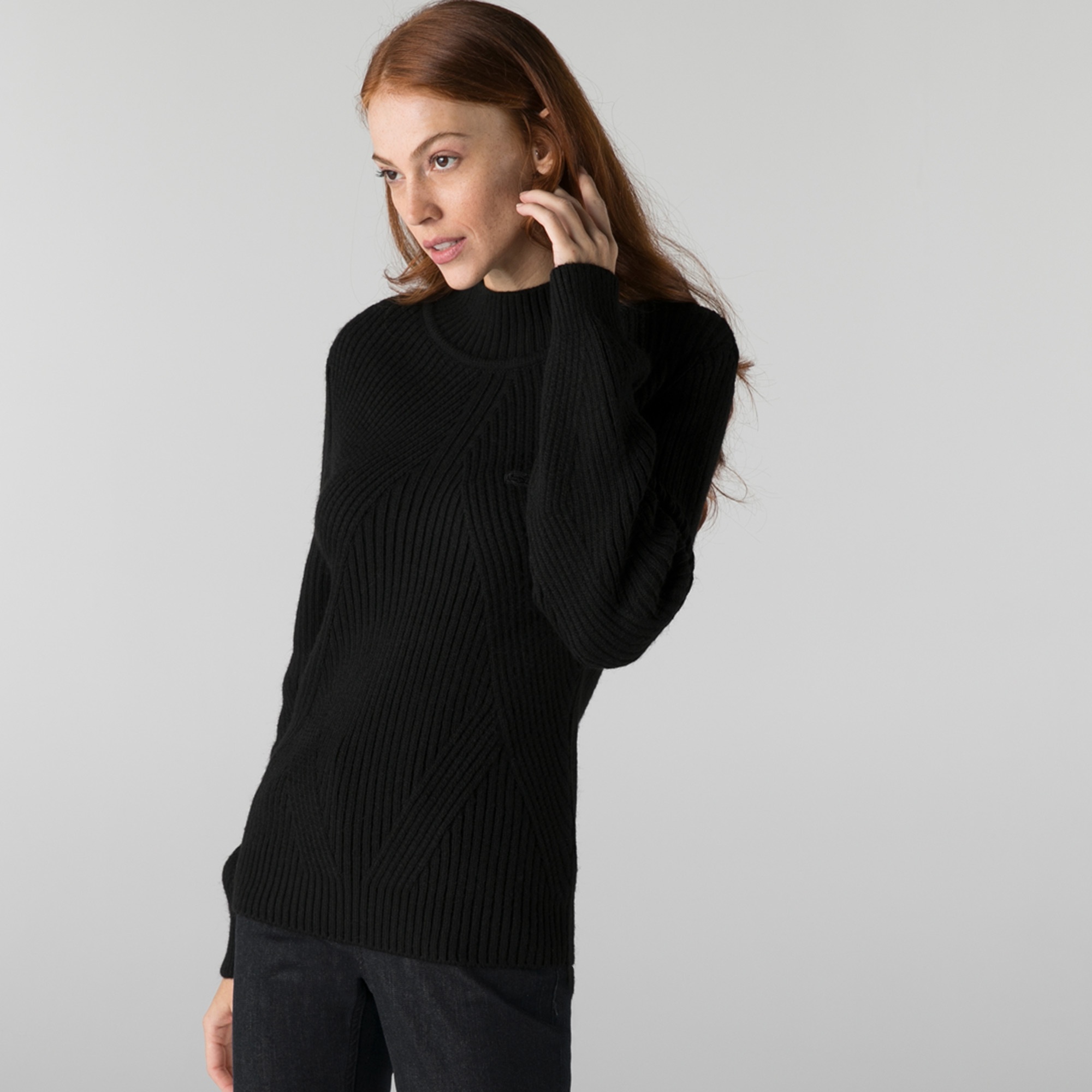 Lacoste Kadın Balıkçı Yaka Çizgili Siyah Kazak