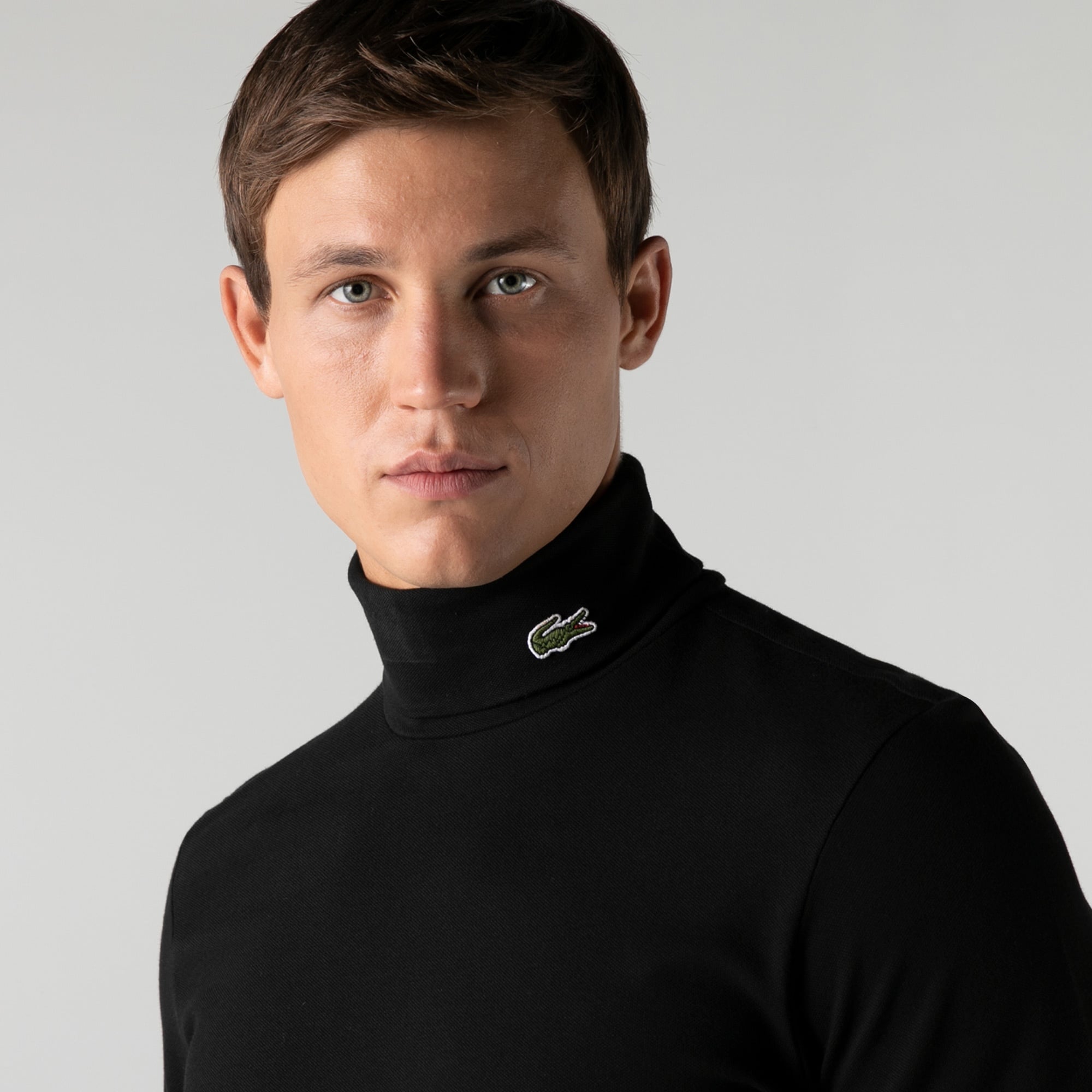 Lacoste Erkek Regular Fit Uzun Kollu Boğazlı Yaka Siyah T-Shirt