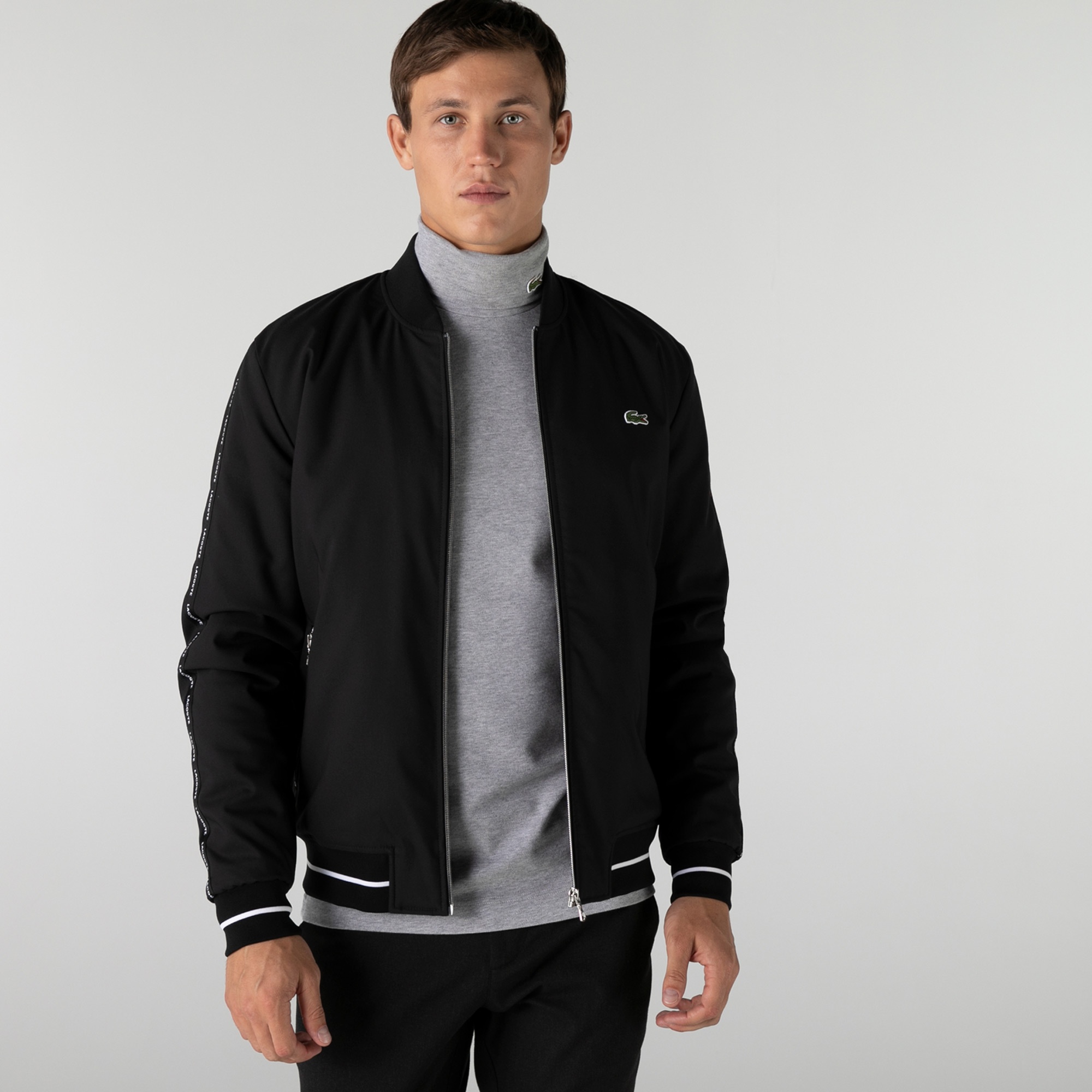 Lacoste Erkek Hakim Yaka Baskılı Siyah Mont