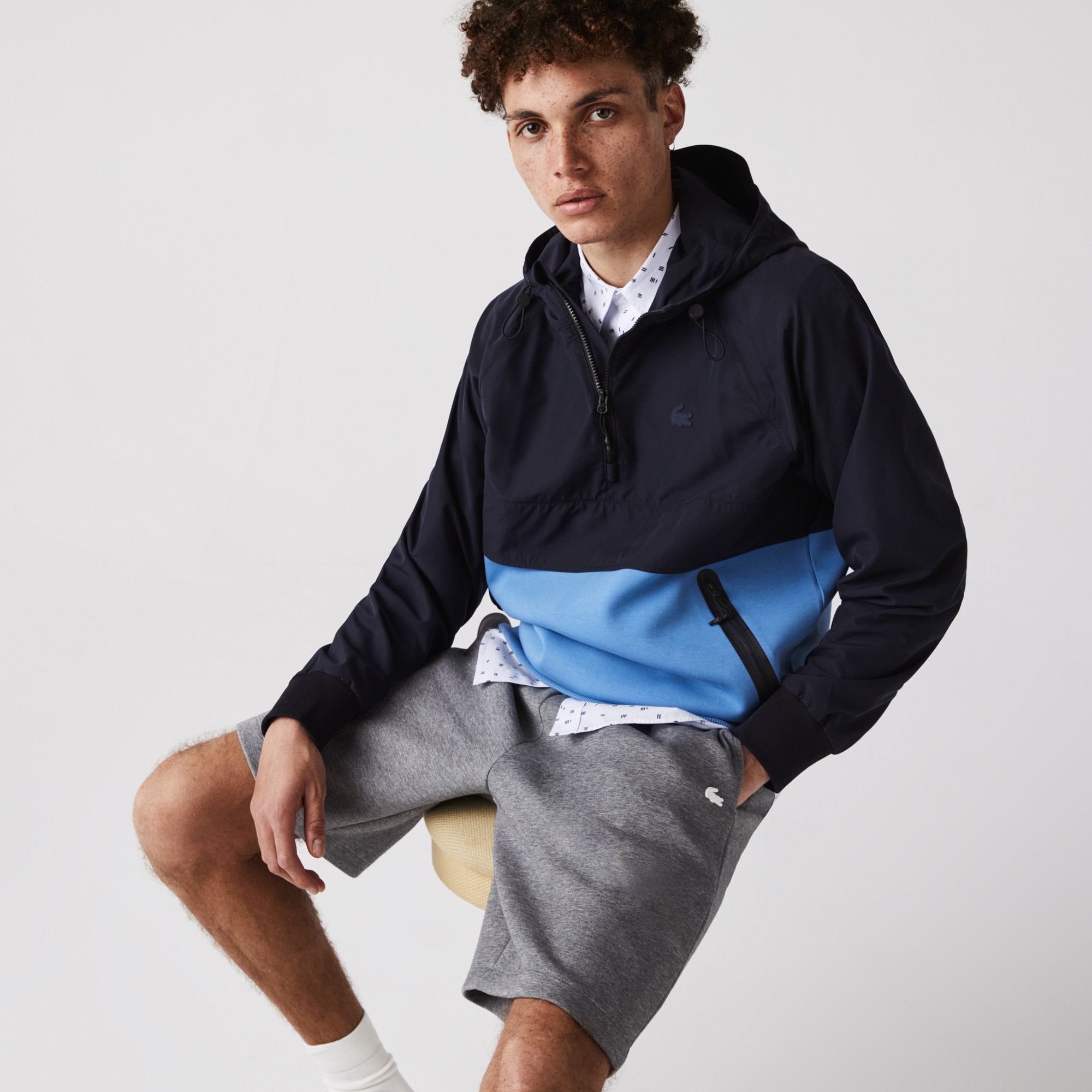 Lacoste Erkek Kapüşonlu Renk Bloklu Lacivert Rüzgarlık