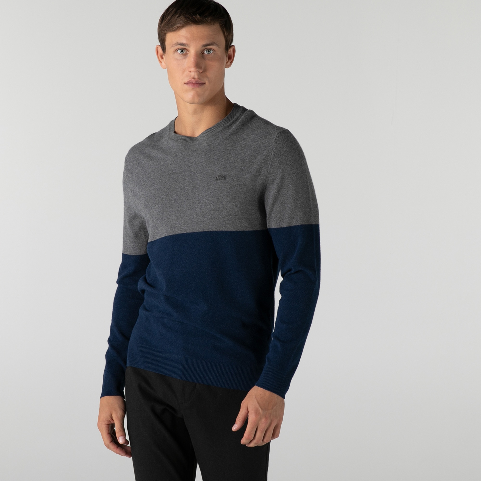 Lacoste Erkek Regular Fit Bisiklet Yaka Renk Bloklu Lacivert Kazak