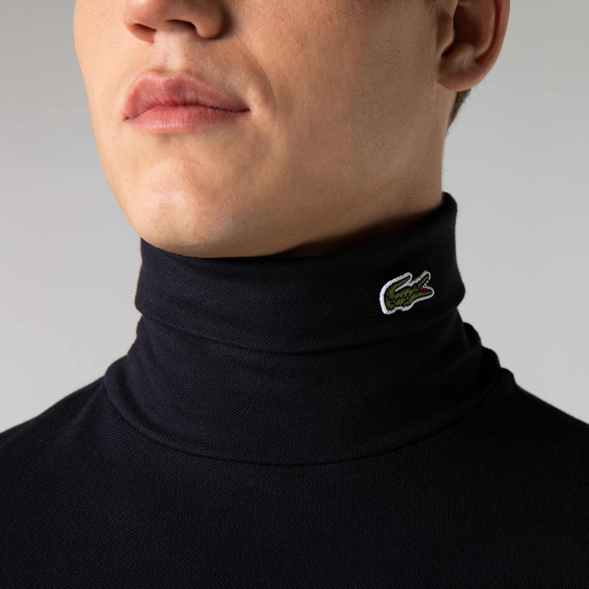 Lacoste Erkek Regular Fit Uzun Kollu Boğazlı Yaka Lacivert T-Shirt