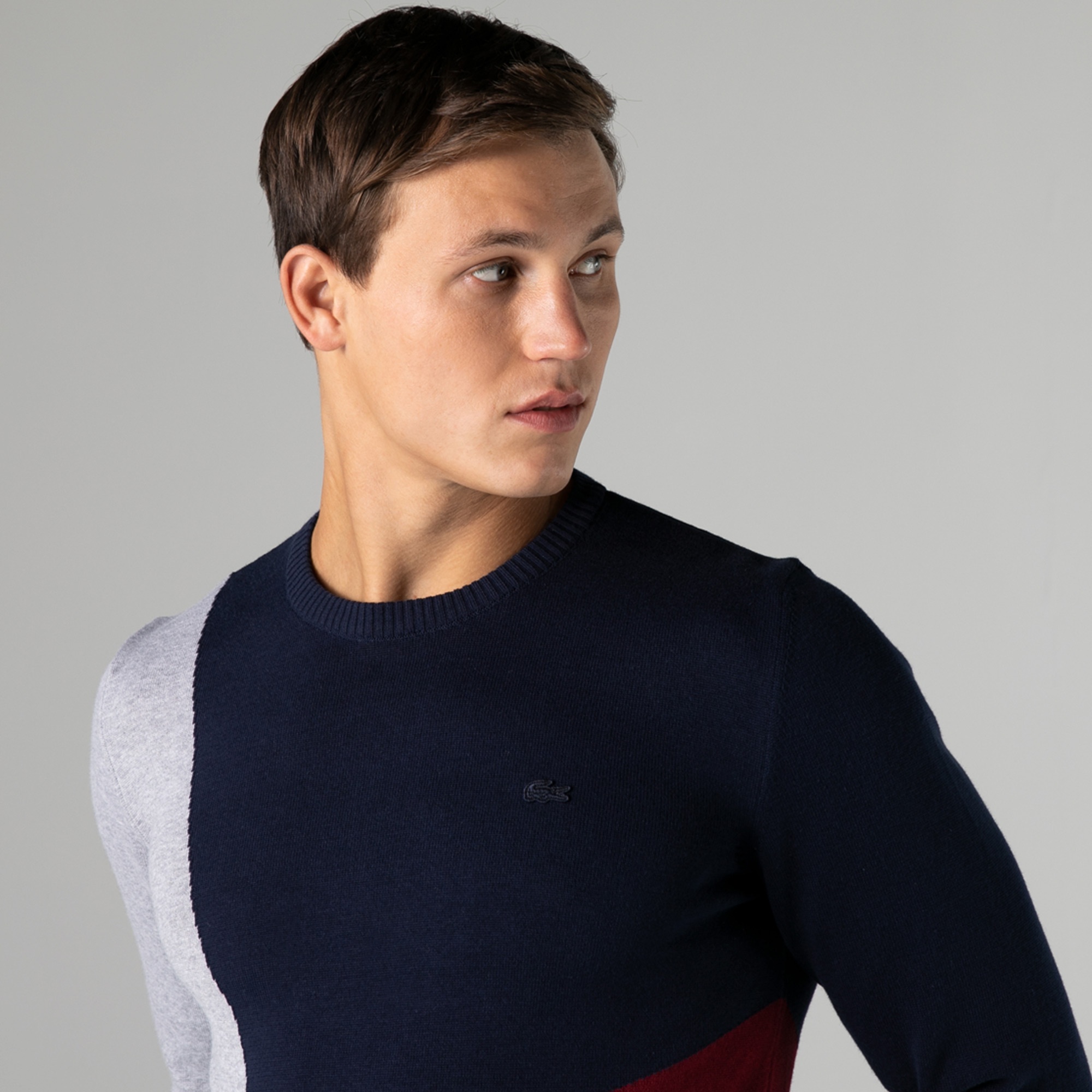 Lacoste Erkek Regular Fit Bisiklet Yaka Renk Bloklu Lacivert Kazak