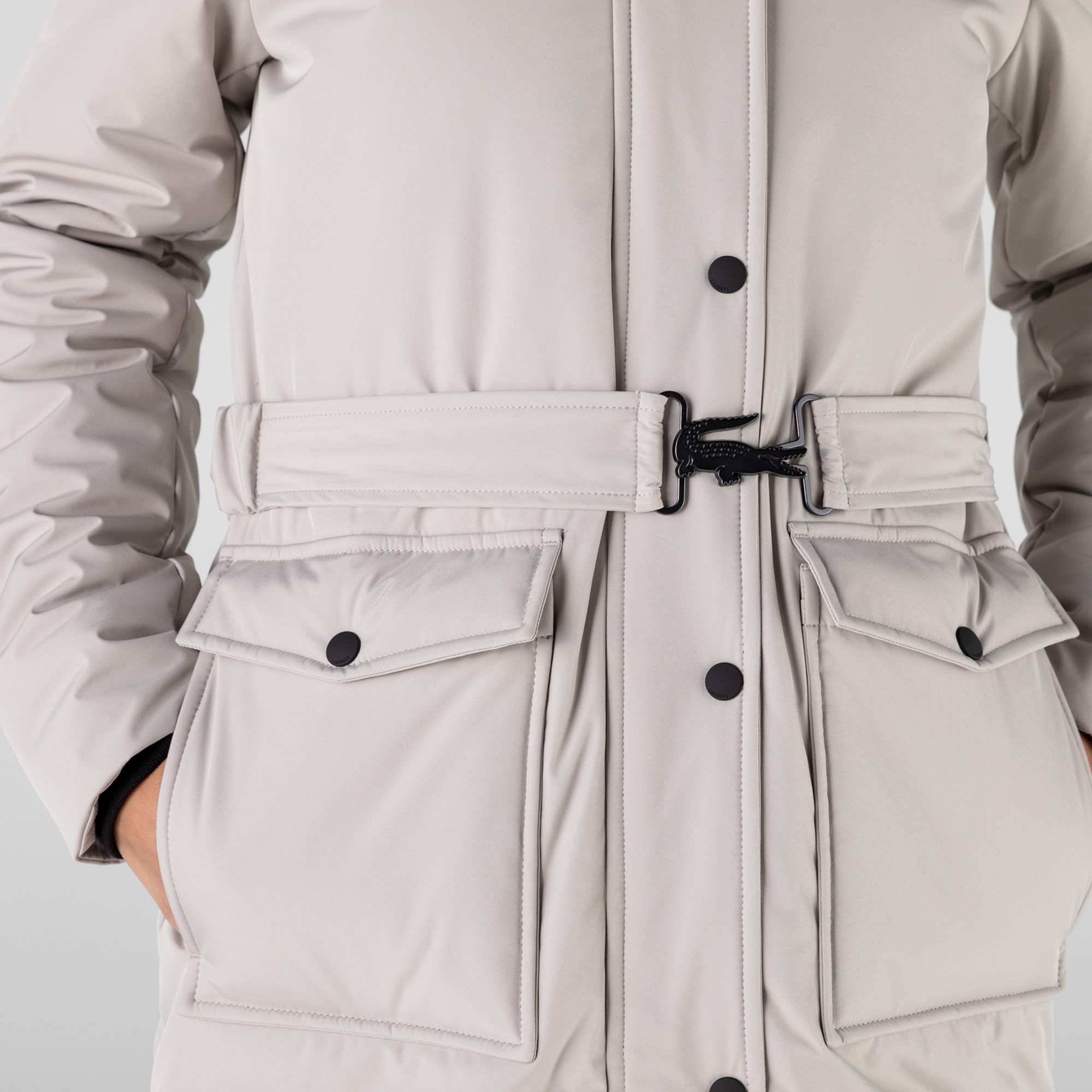 Lacoste Kadın Kapüşonlu Beyaz Kaban