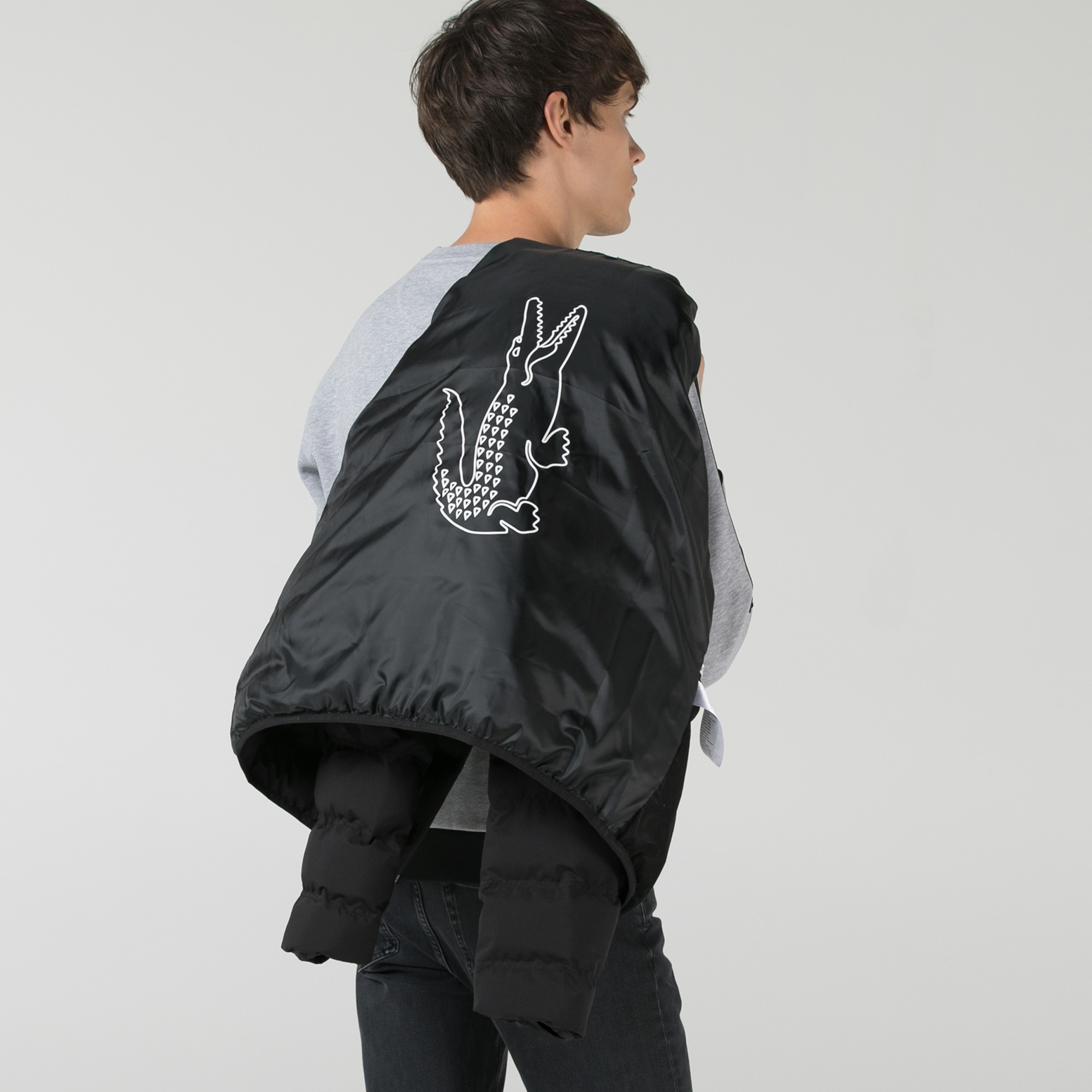 Lacoste Erkek Kapüşonlu Kapitone Siyah Mont