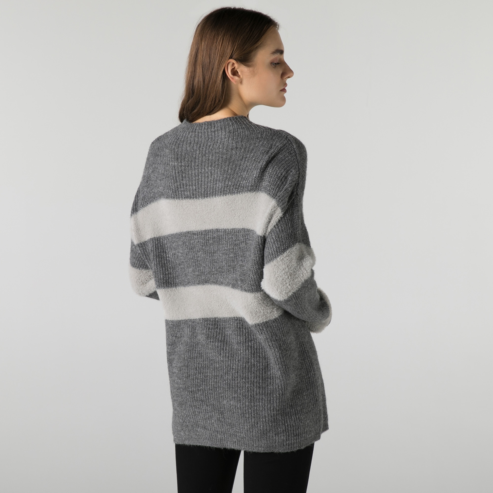 Lacoste Kadın Balıkçı Yaka Çizgili Gri Kazak