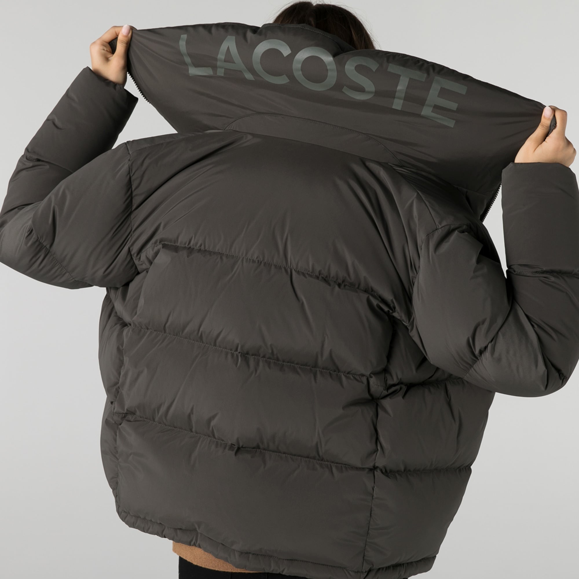 Lacoste Kadın Kapitone Haki Mont
