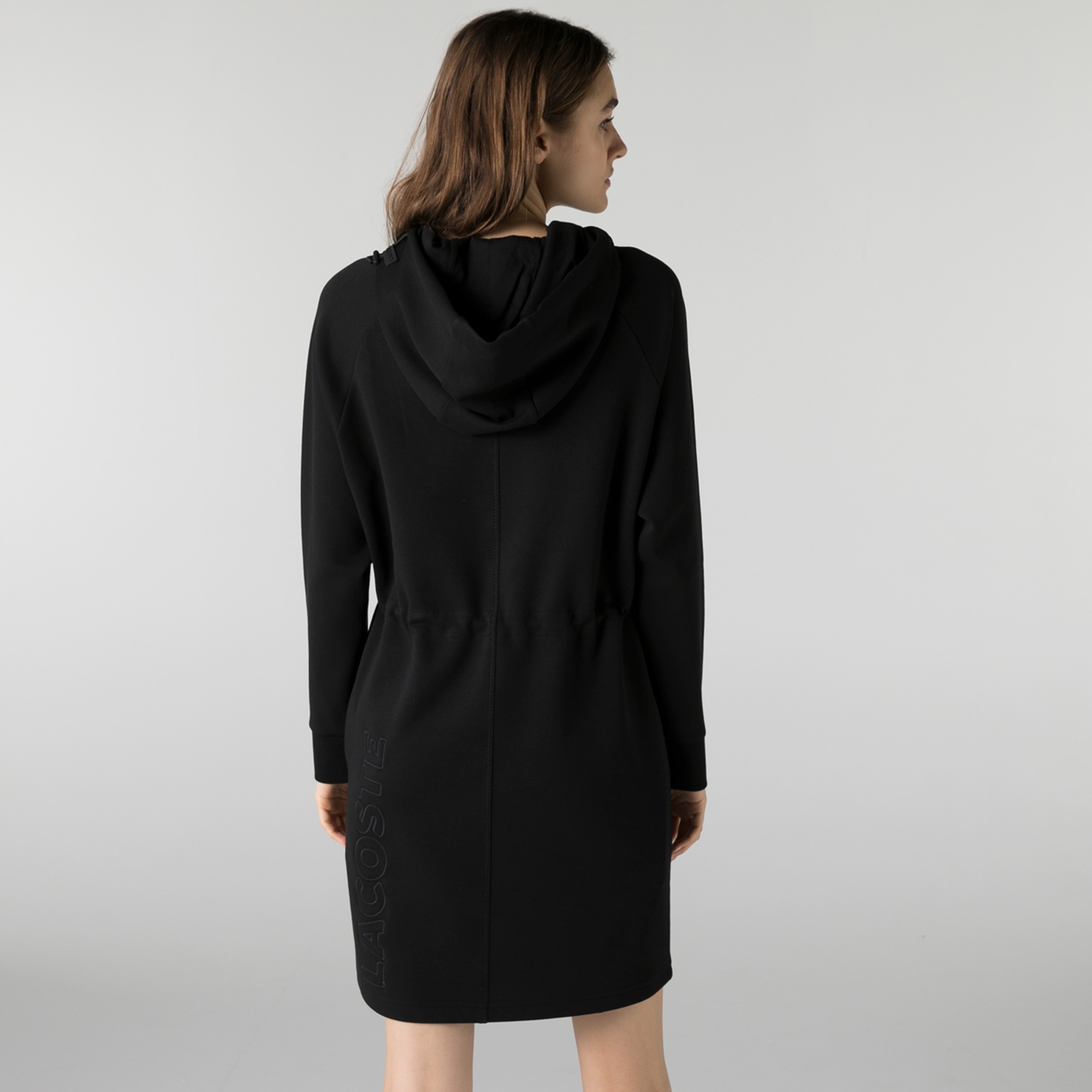 Lacoste Kadın Loose Fit Uzun Kollu Kapüşonlu Siyah Elbise