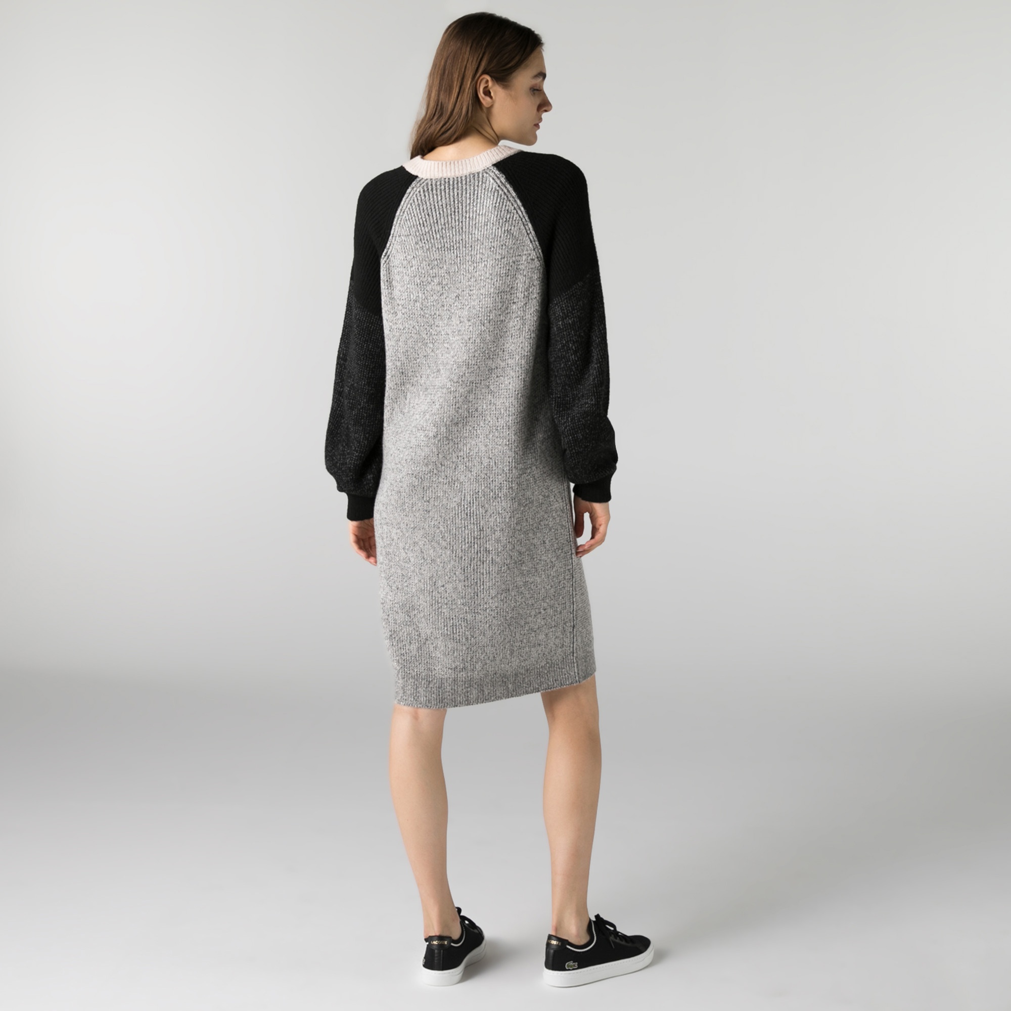 Lacoste Kadın Slim Fit Uzun Kollu Kayık Yaka Renk Bloklu Gri Elbise