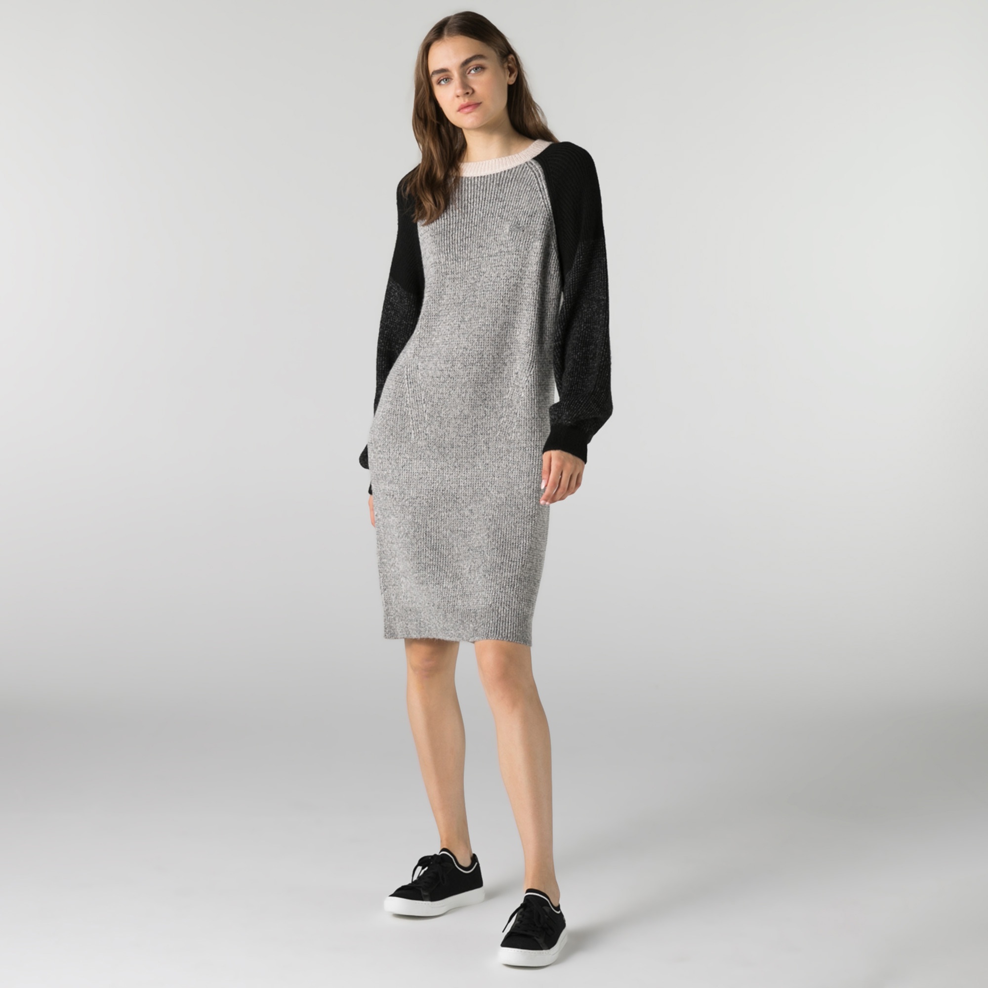 Lacoste Kadın Slim Fit Uzun Kollu Kayık Yaka Renk Bloklu Gri Elbise