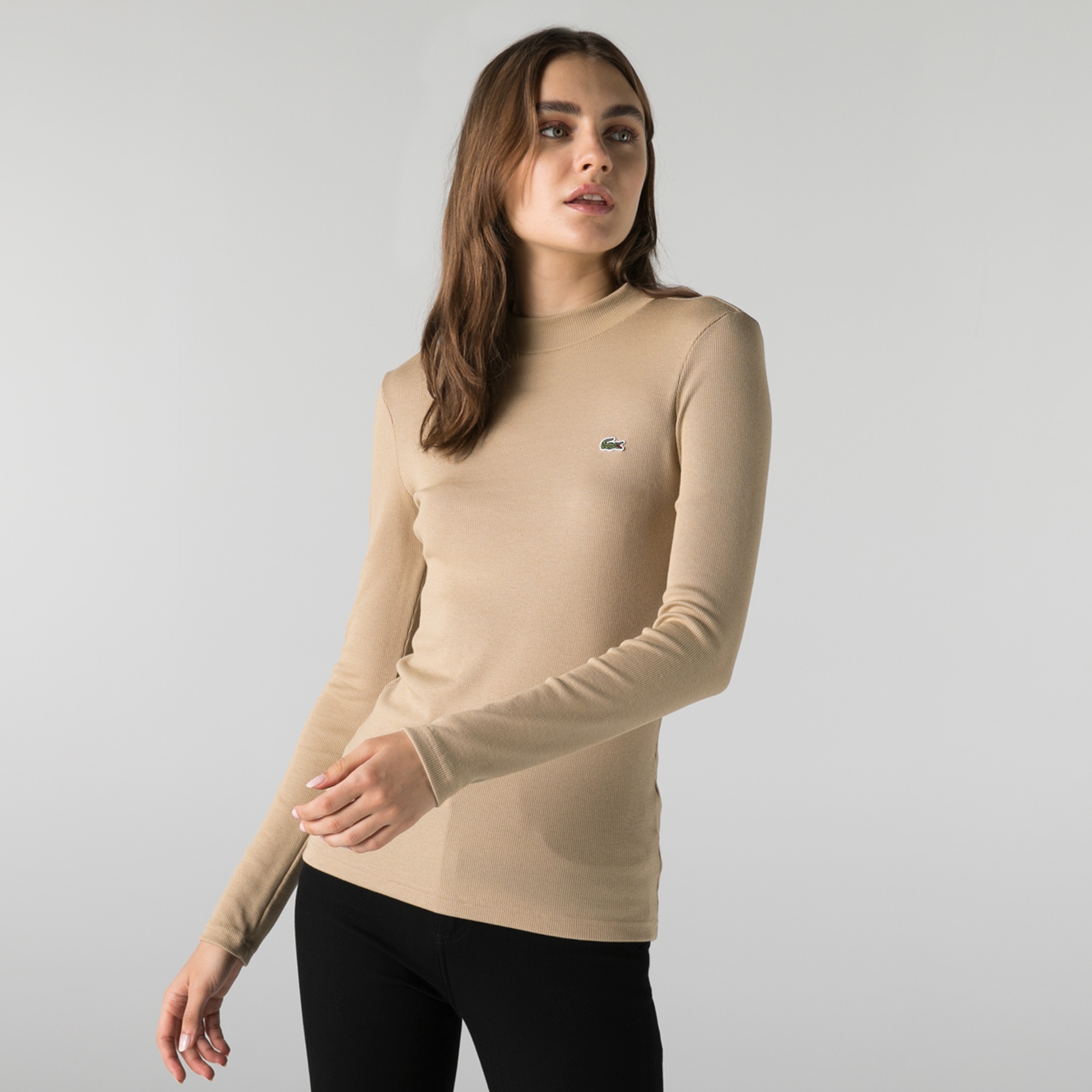 Lacoste Kadın Slim Fit Uzun Kollu Boğazlı Yaka Bej T-Shirt