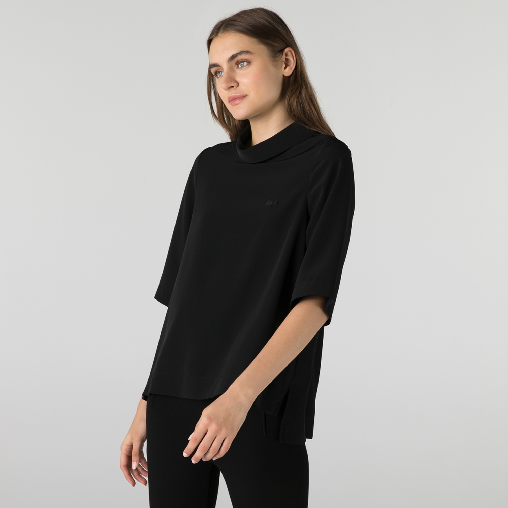 Lacoste Kadın Loose Fit Kısa Kollu Bebe Yaka Siyah Bluz