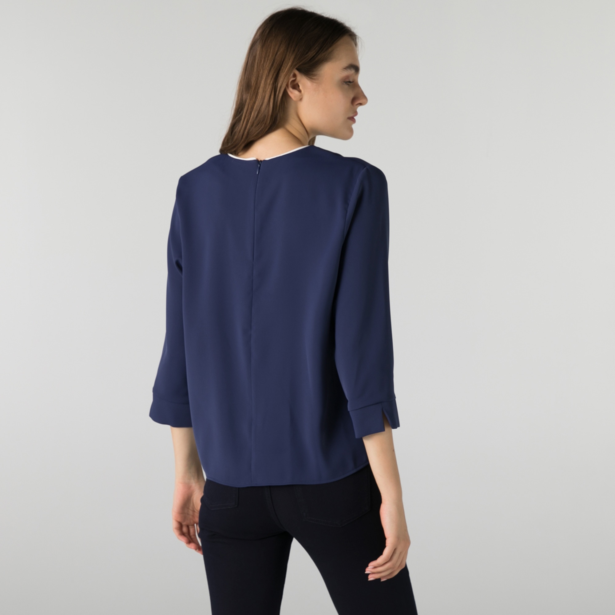 Lacoste Kadın Regular Fit Truvakar Kollu V Yaka Lacivert Bluz