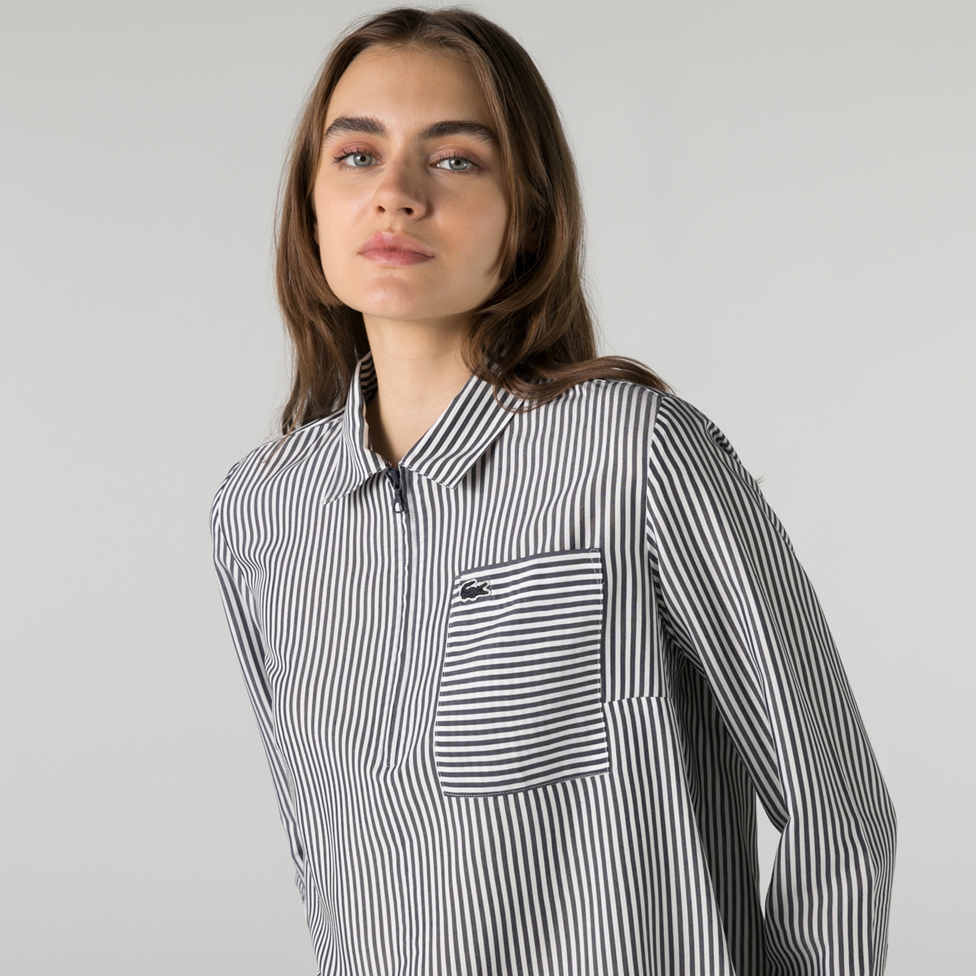 Lacoste Kadın Regular Fit Yarım Fermuarlı Çizgili Lacivert Gömlek