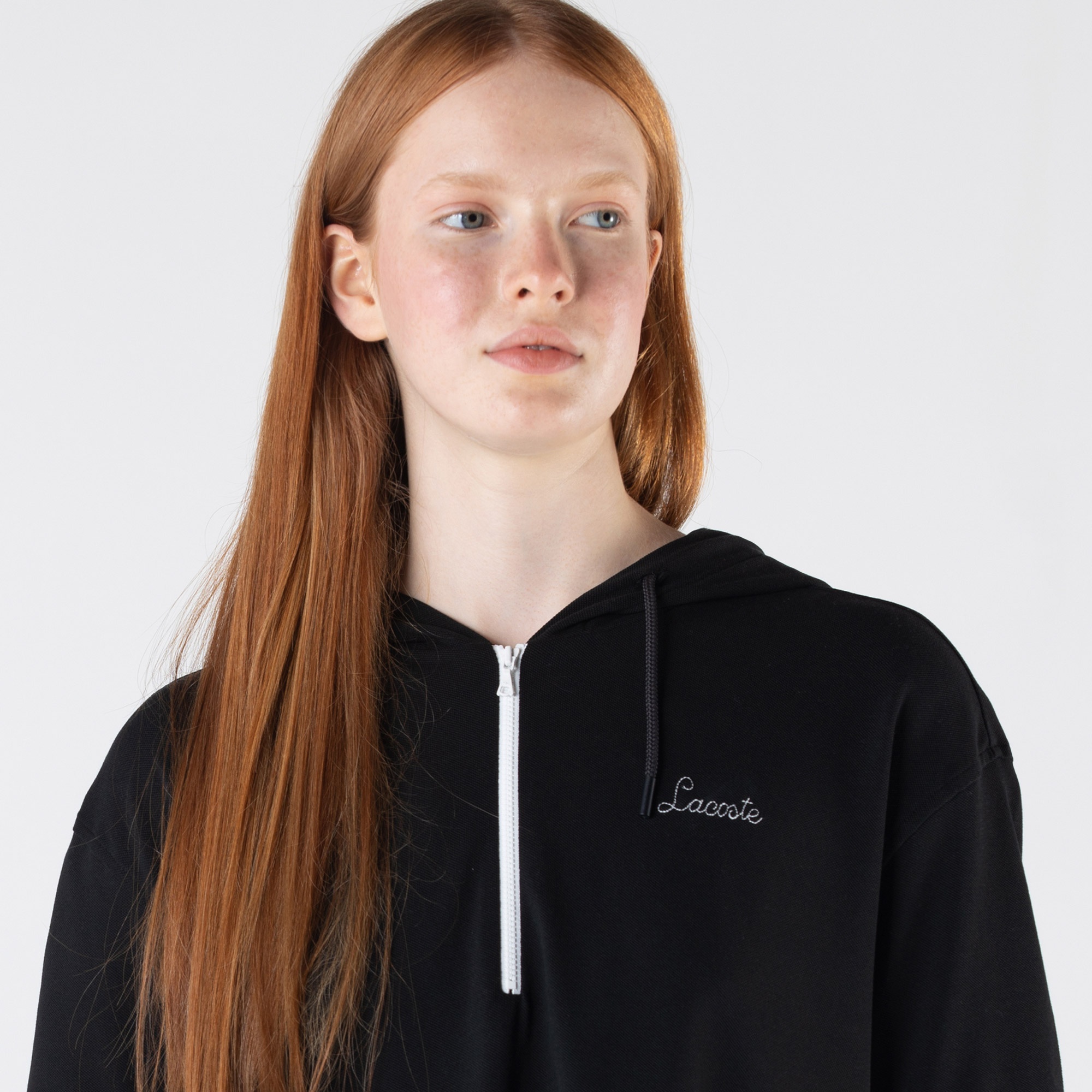 Lacoste Kadın Loose Fit Kısa Kollu Kapüşonlu Siyah Polo