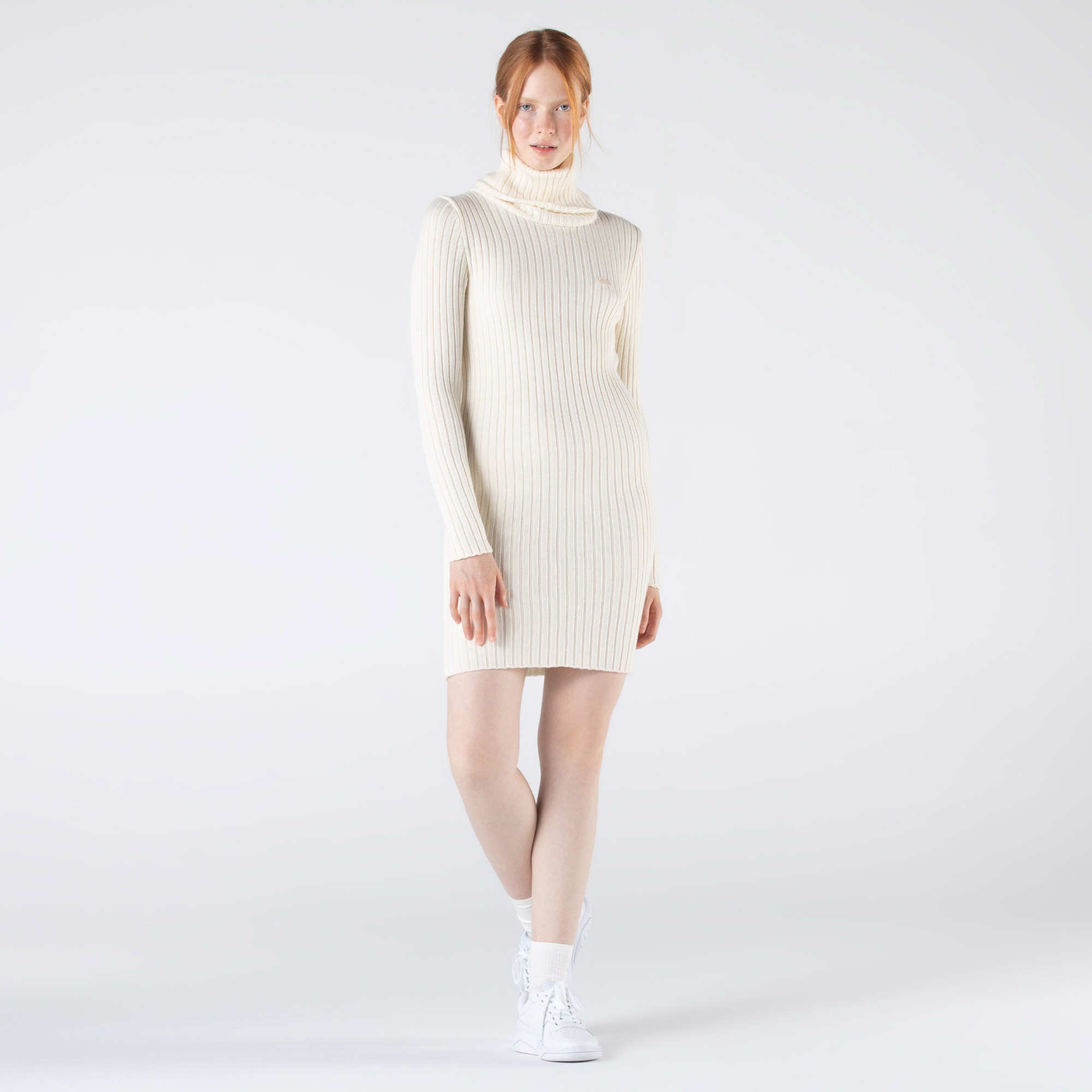 Lacoste Kadın Loose Fit Uzun Kollu Boğazlı Beyaz Elbise