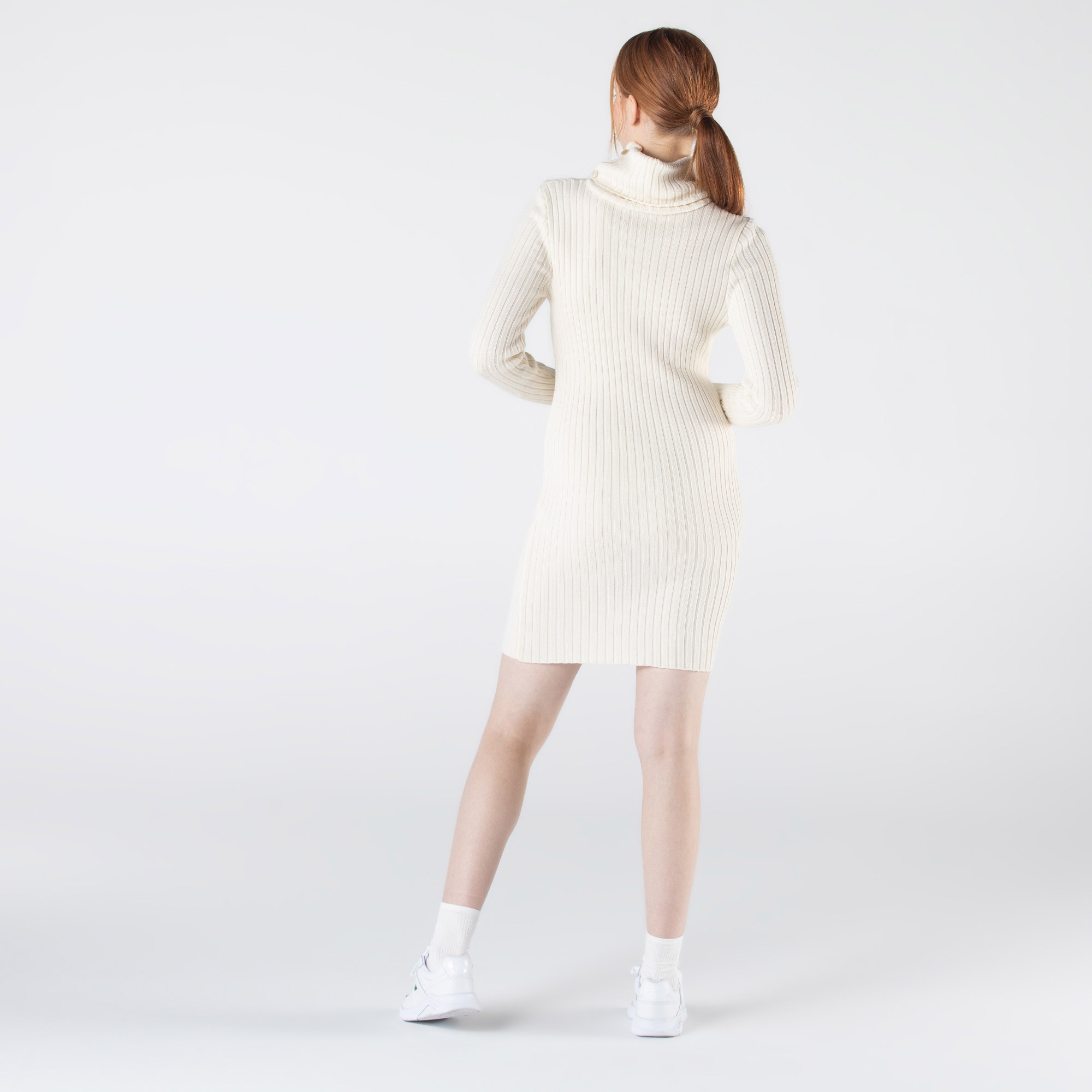 Lacoste Kadın Loose Fit Uzun Kollu Boğazlı Beyaz Elbise