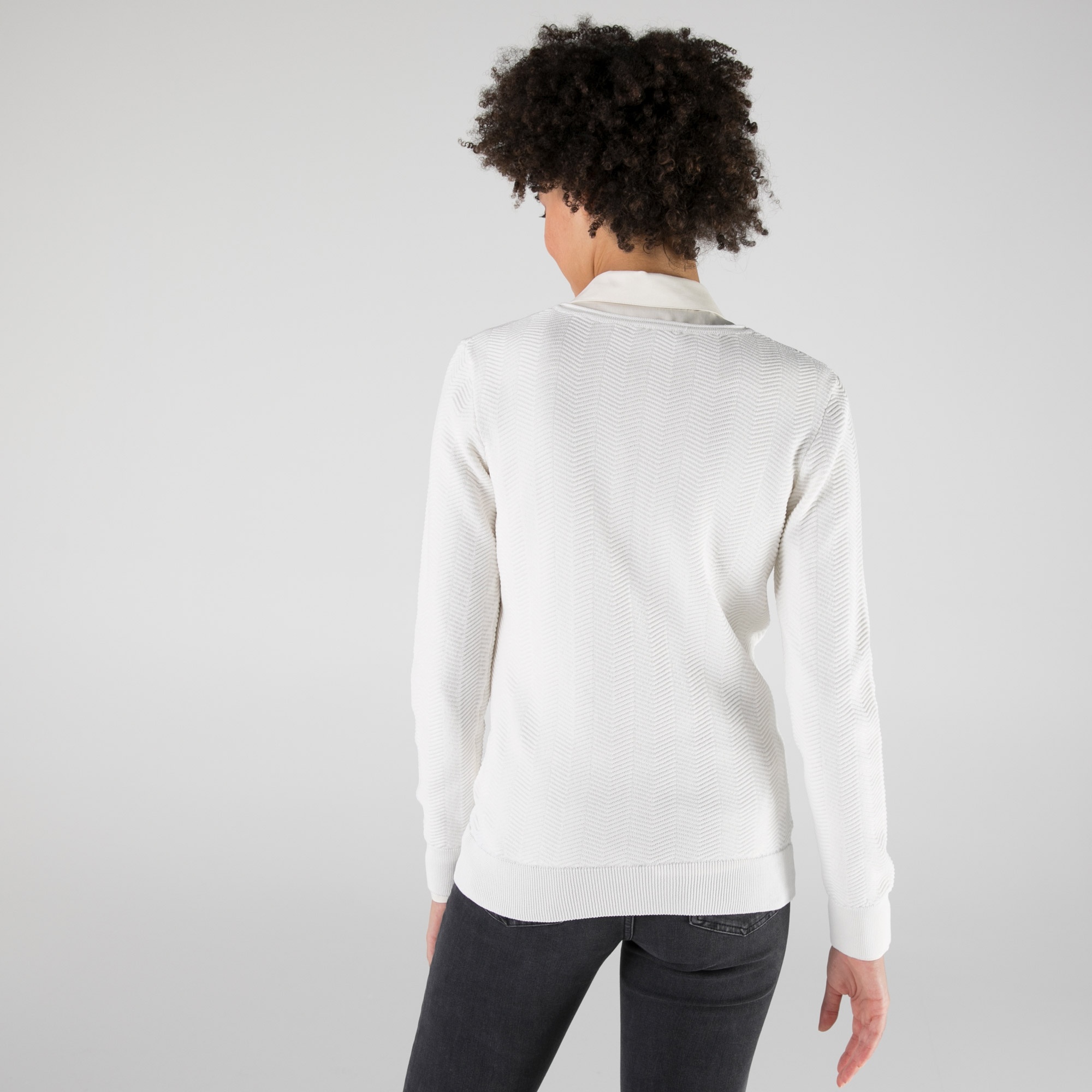 Lacoste Kadın Slim Fit V Yaka Çizgili Beyaz Kazak