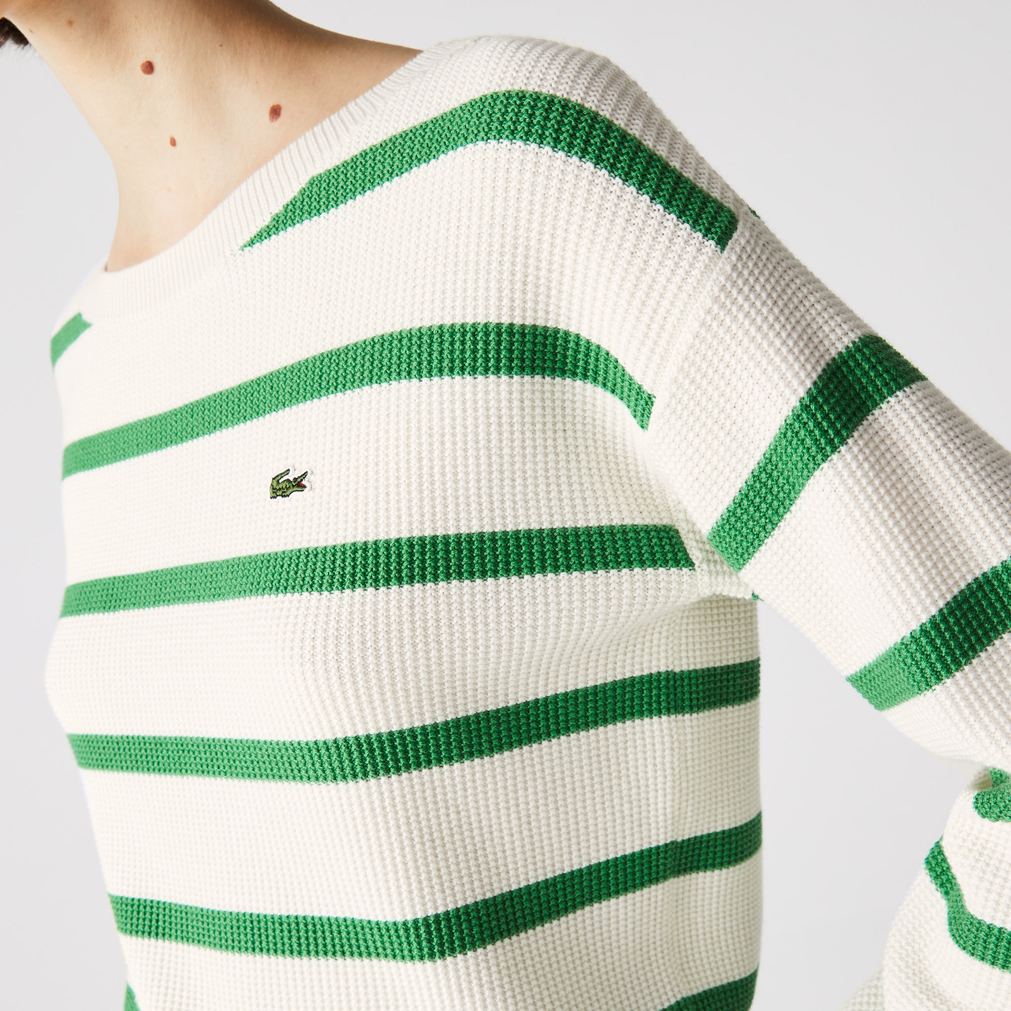 Lacoste Kadın Bisiklet Yaka Çizgili Beyaz Kazak