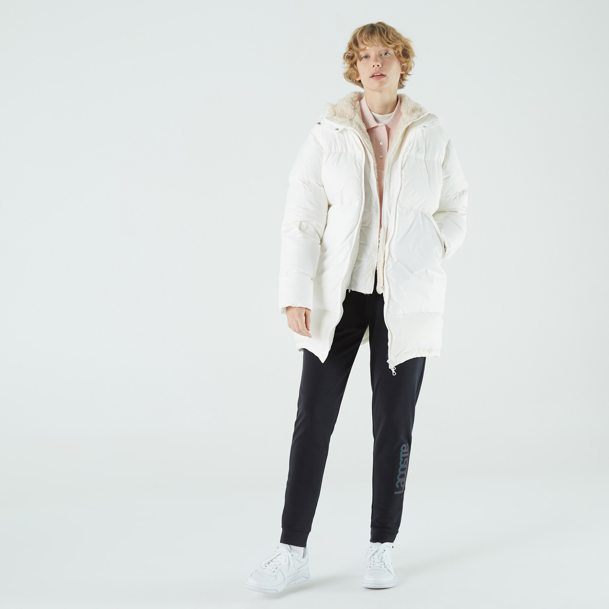 Lacoste Kadın Kapüşonlu Kapitone Beyaz Mont