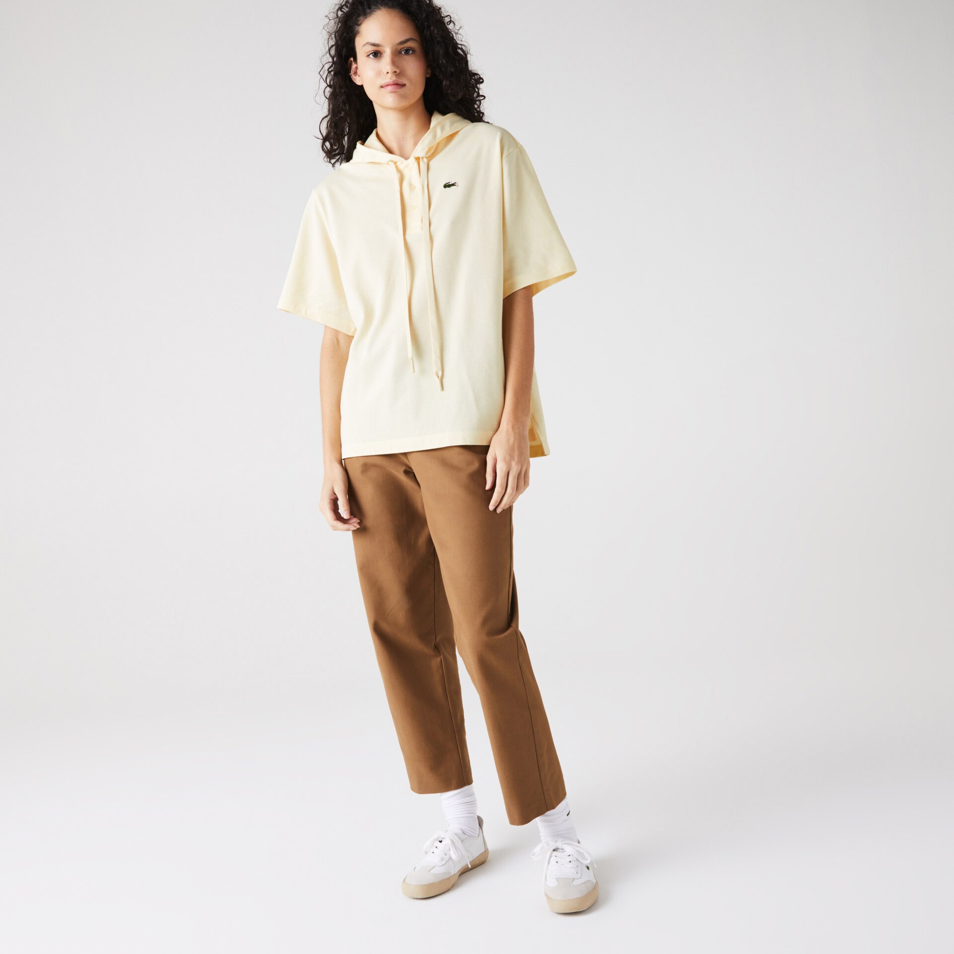 Lacoste L!ve Organik Pamuk Kadın Relaxed Fit Kapüşonlu Sarı Polo