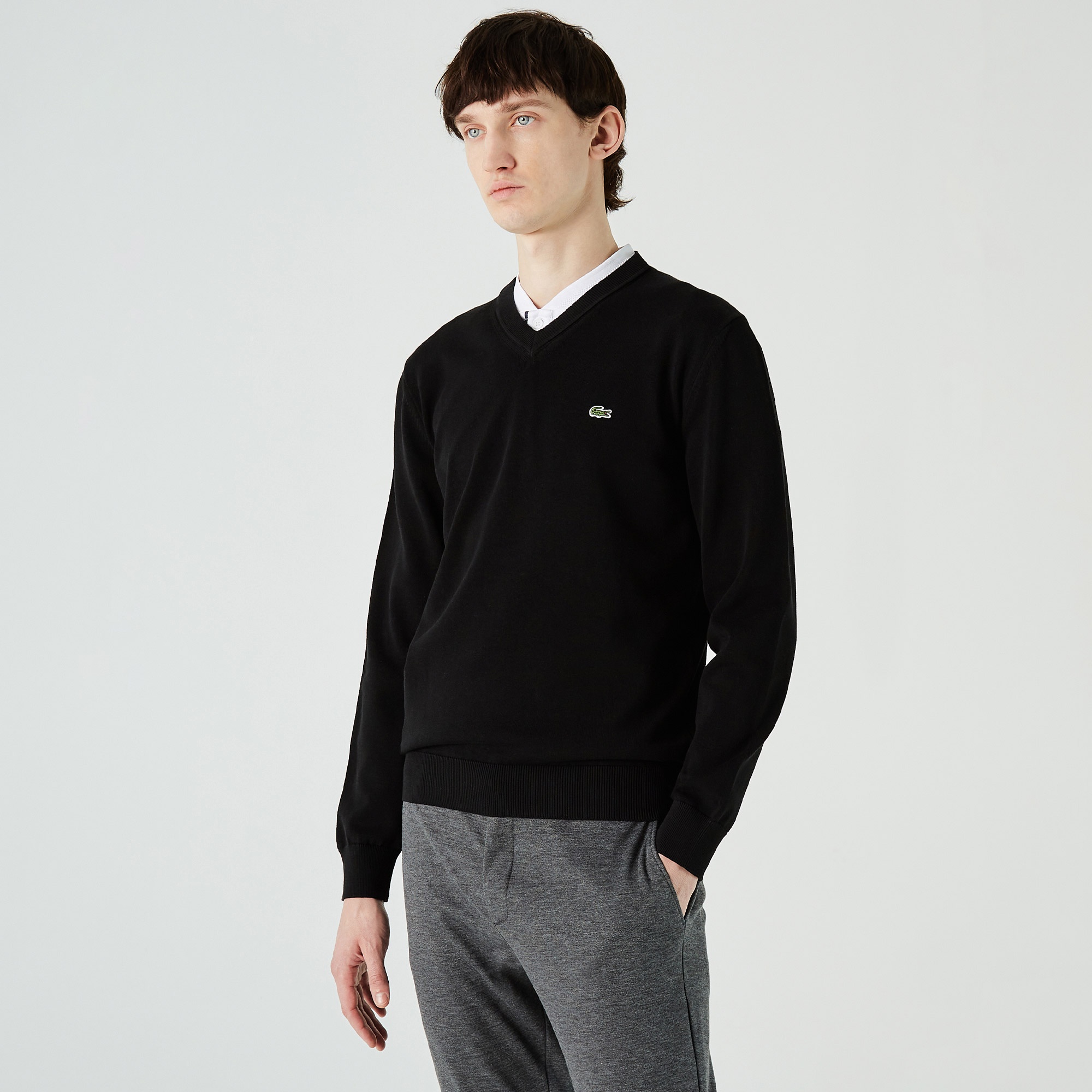 Lacoste Erkek Regular Fit V Yaka Siyah Kazak