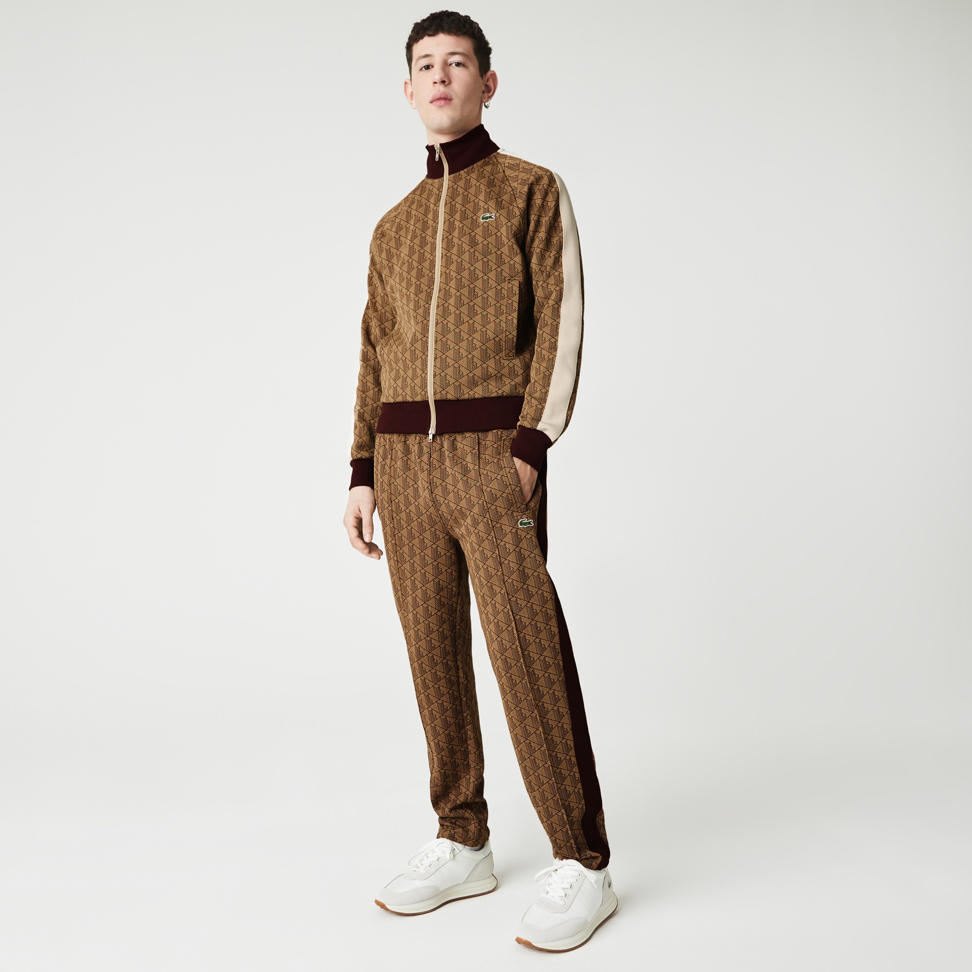 Lacoste L!VE Monogram Unisex Tapered Fit Kahverengi Eşofman Altı