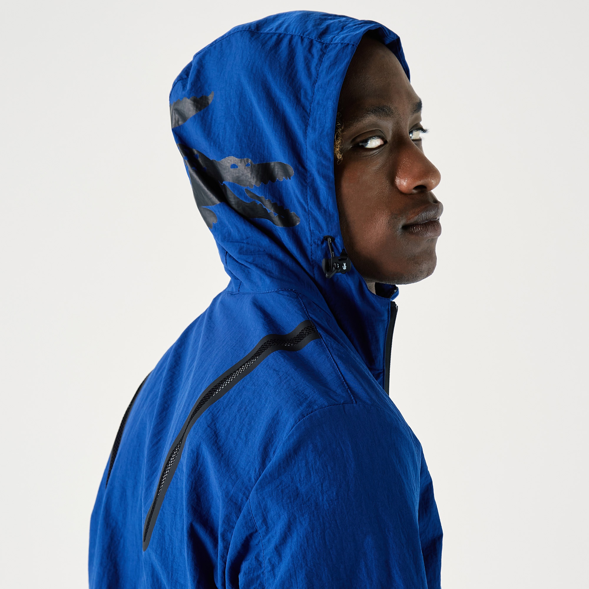 Lacoste Erkek Kapüşonlu Suya Dayanıklı Mavi Yağmurluk