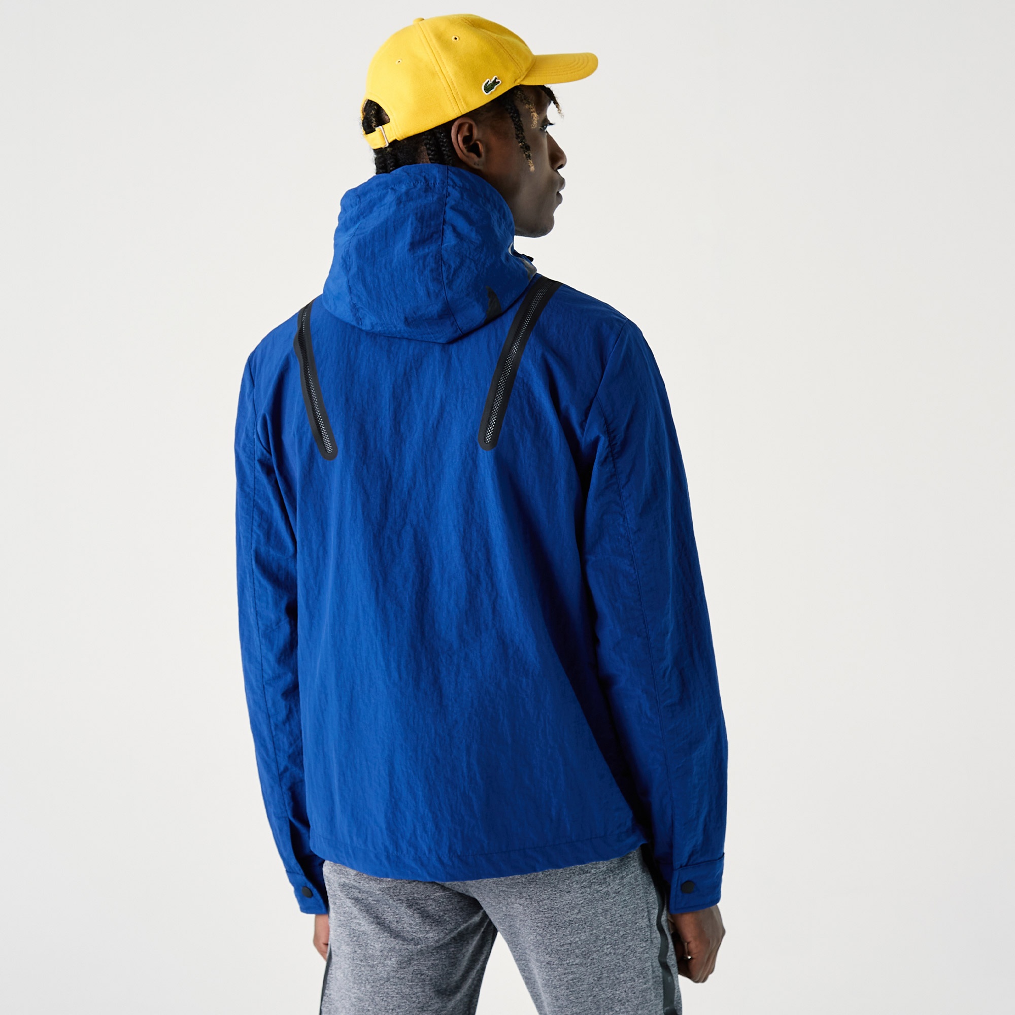 Lacoste Erkek Kapüşonlu Suya Dayanıklı Mavi Yağmurluk