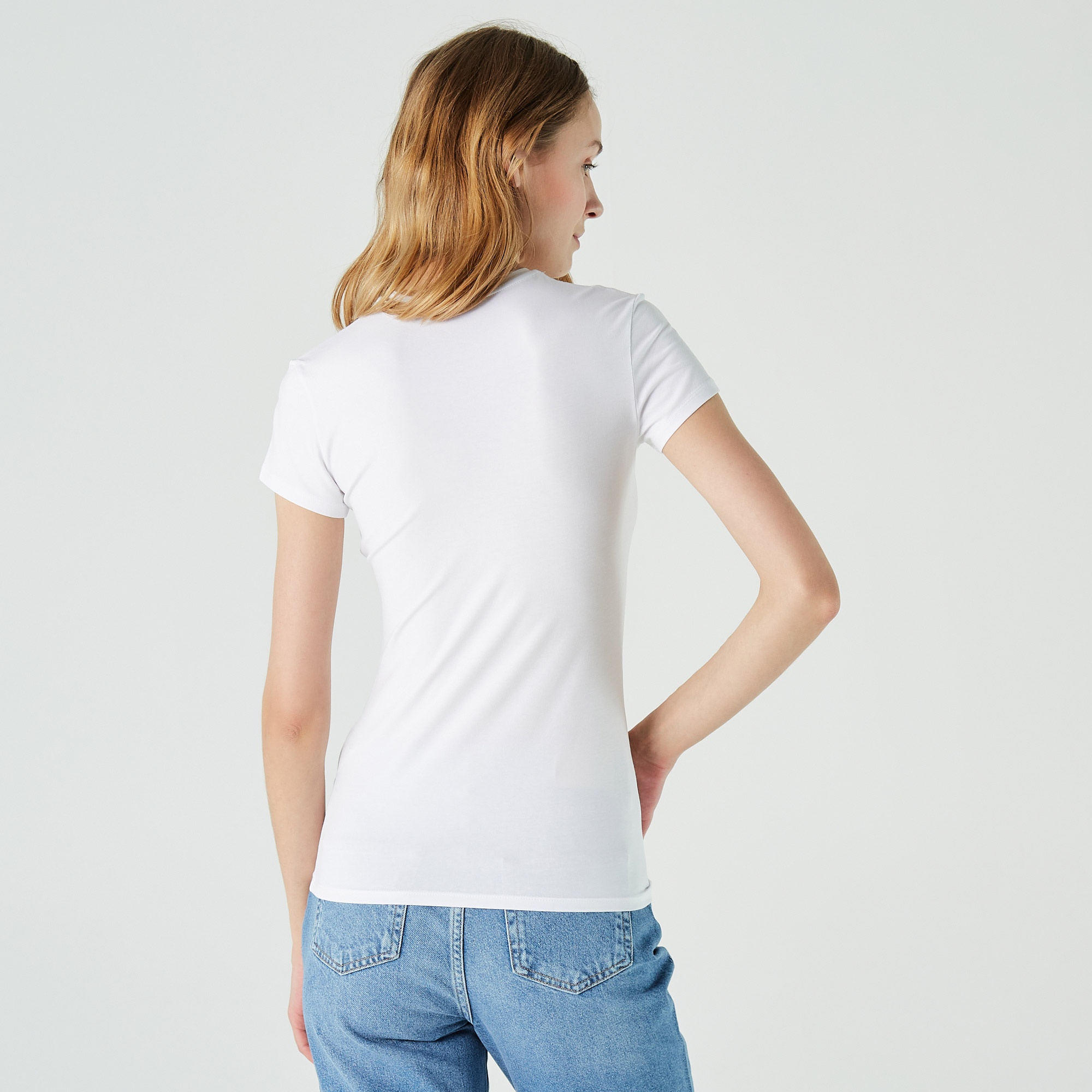 Lacoste Kadın Regular Fit Bisiklet Yaka Beyaz T-Shirt