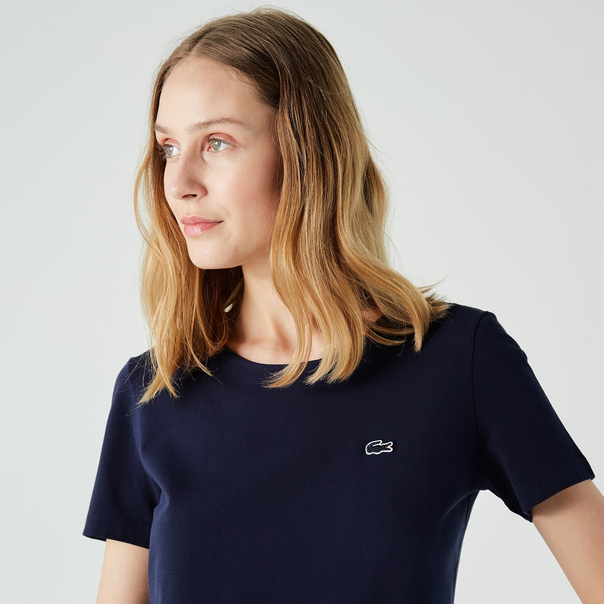 Lacoste Kadın Slim Fit Bisiklet Yaka Lacivert T-Shirt