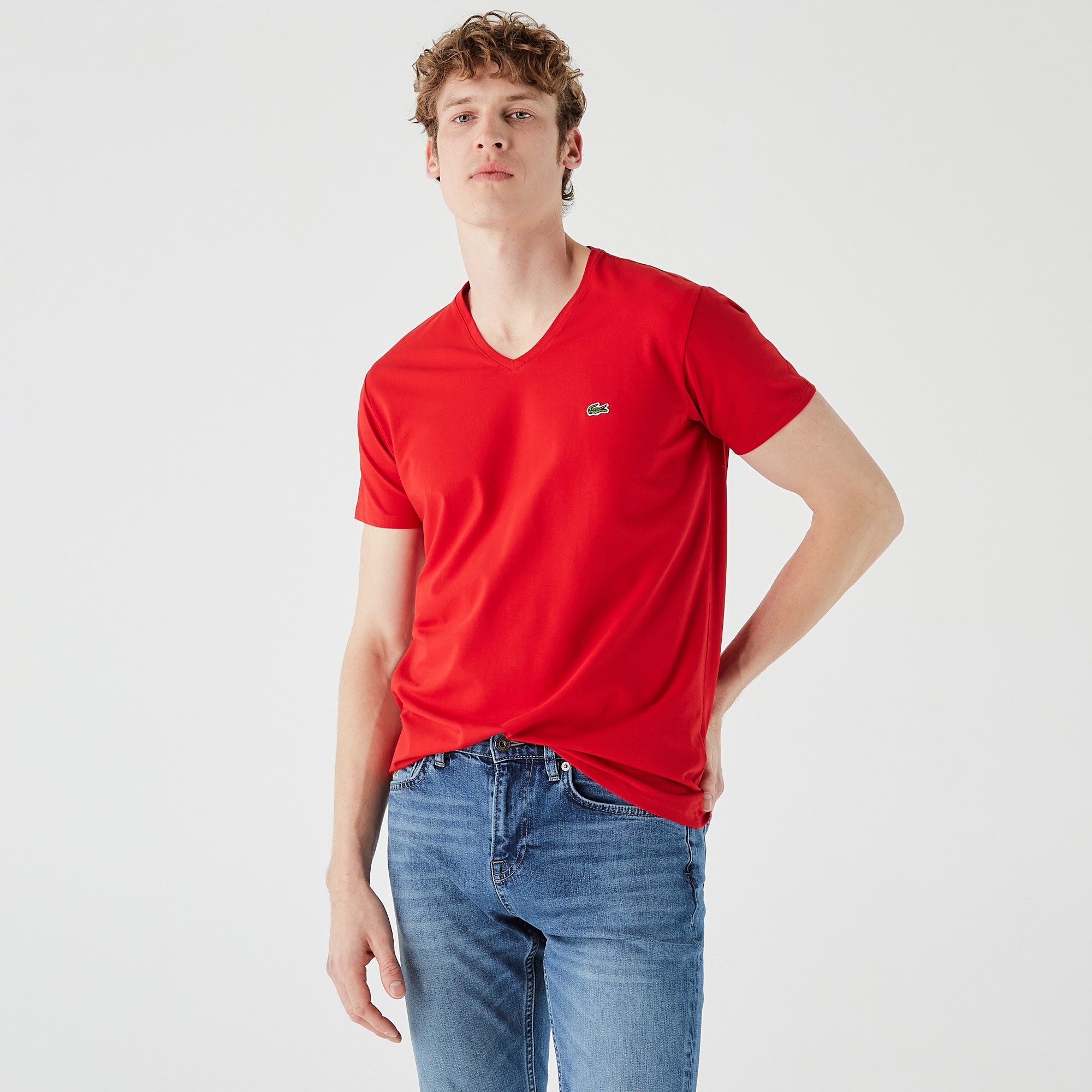 Lacoste Erkek Slim Fit V Yaka Kırmızı T-Shirt