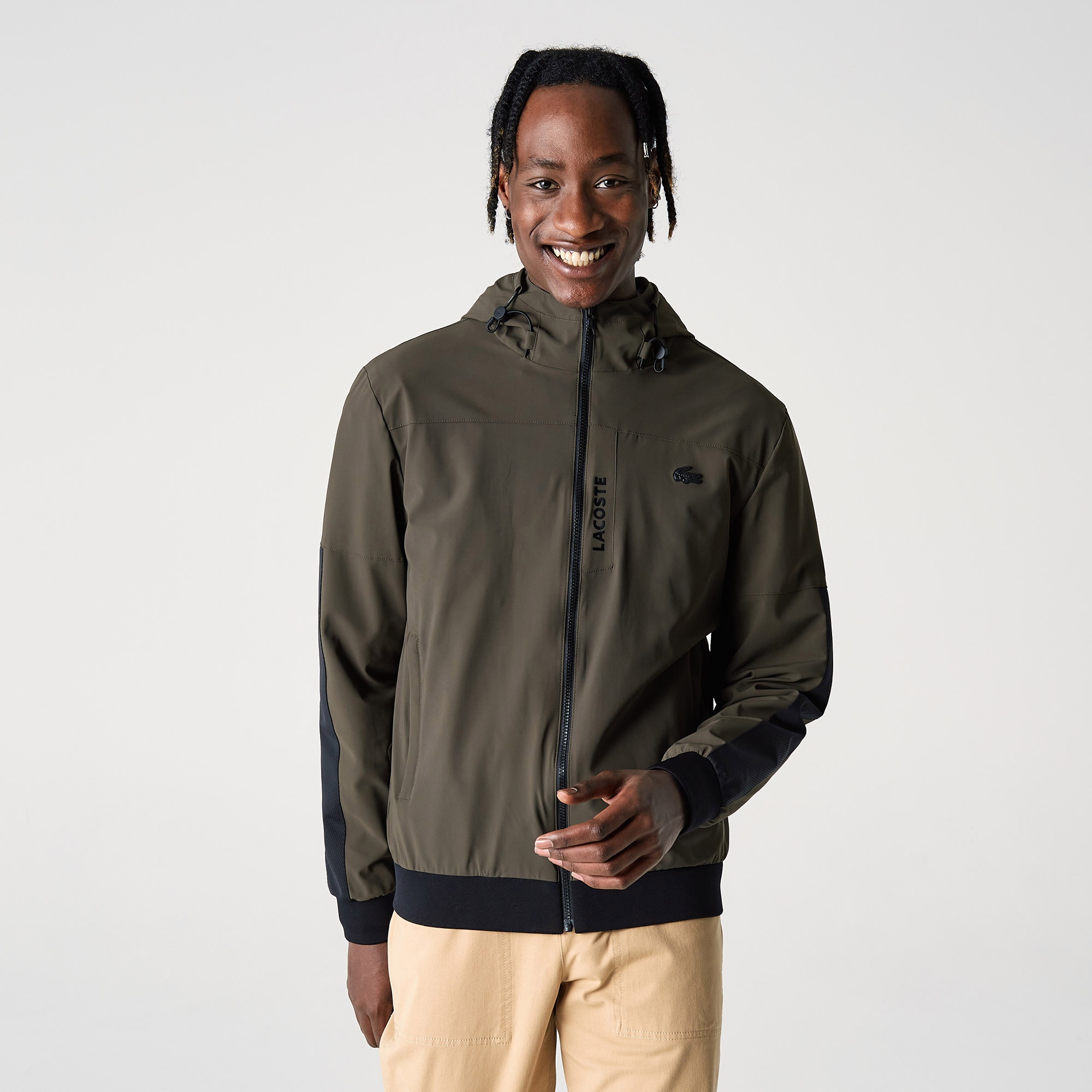 Lacoste Erkek Kapüşonlu Suya Dayanıklı Renk Bloklu Yeşil Yağmurluk