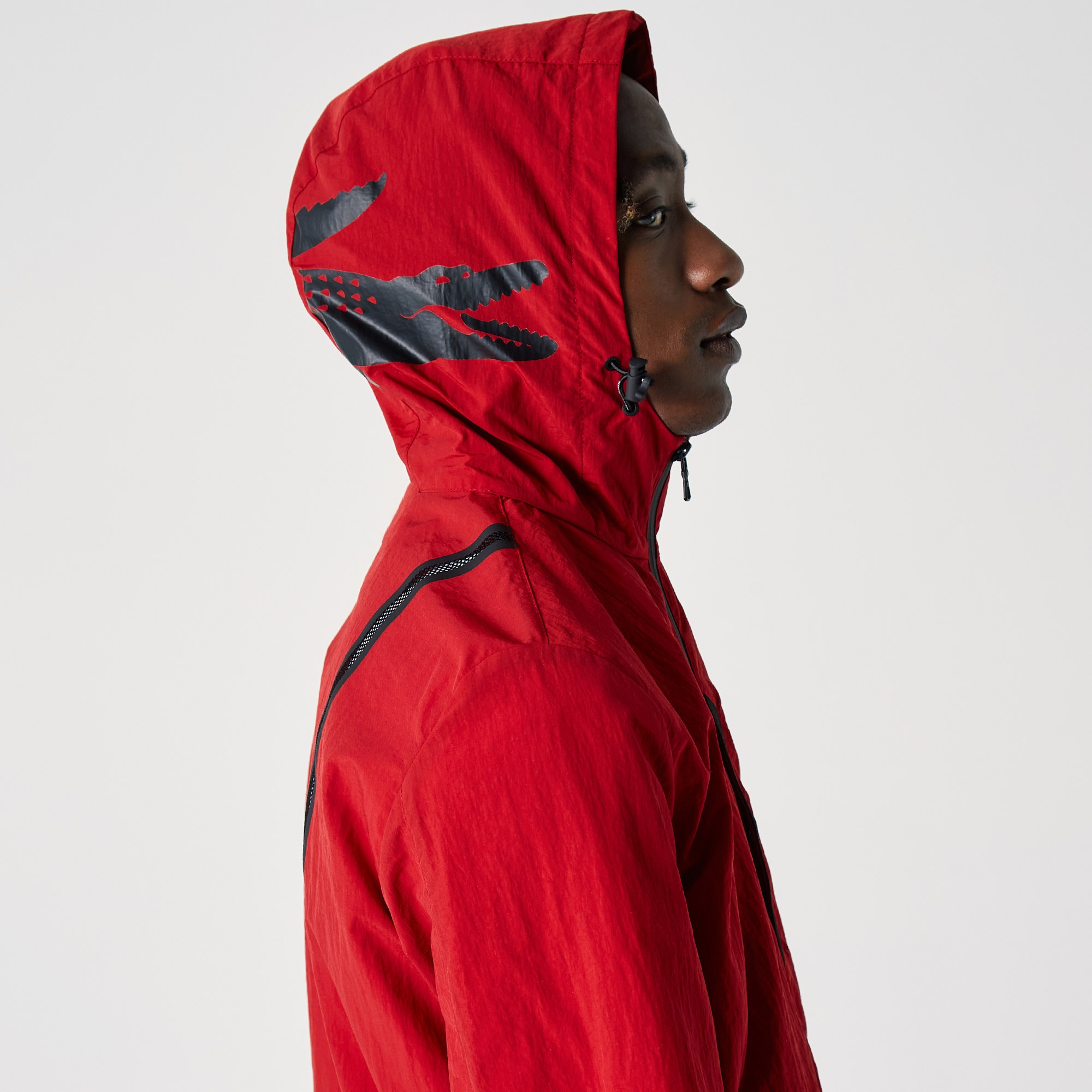 Lacoste Erkek Kapüşonlu Suya Dayanıklı Kırmızı Yağmurluk