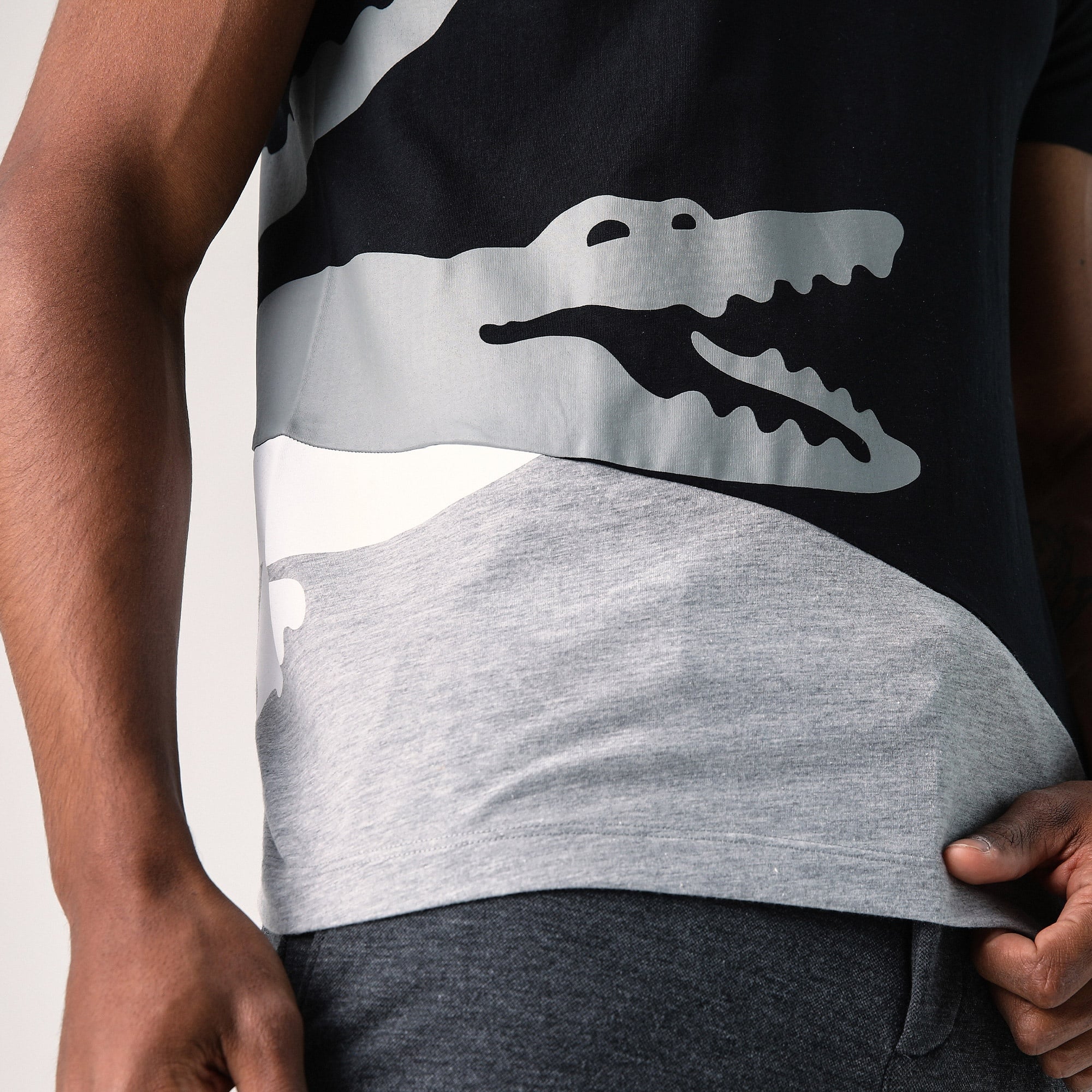 Lacoste Erkek Regular Fit Bisiklet Yaka Baskılı Siyah T-Shirt