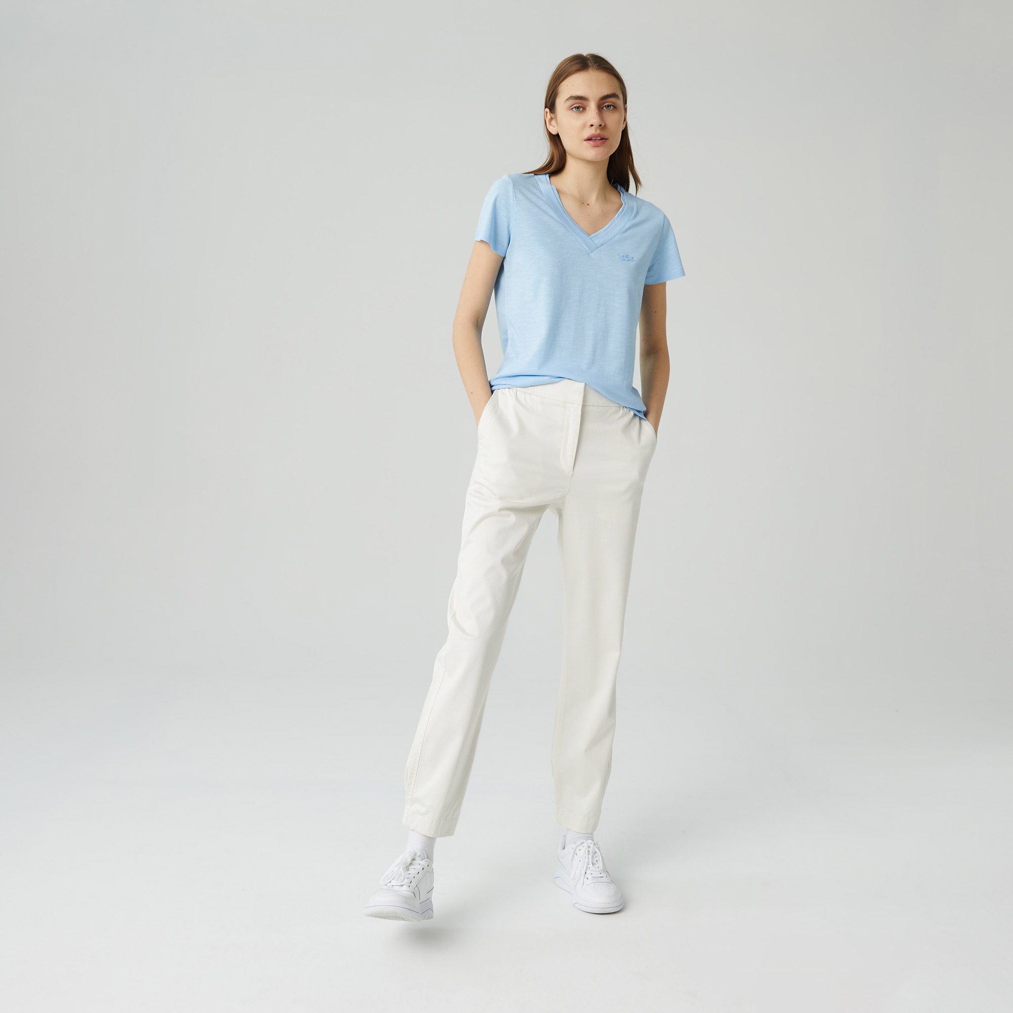 Lacoste Kadın Slim Fit V Yaka Mavi T-Shirt