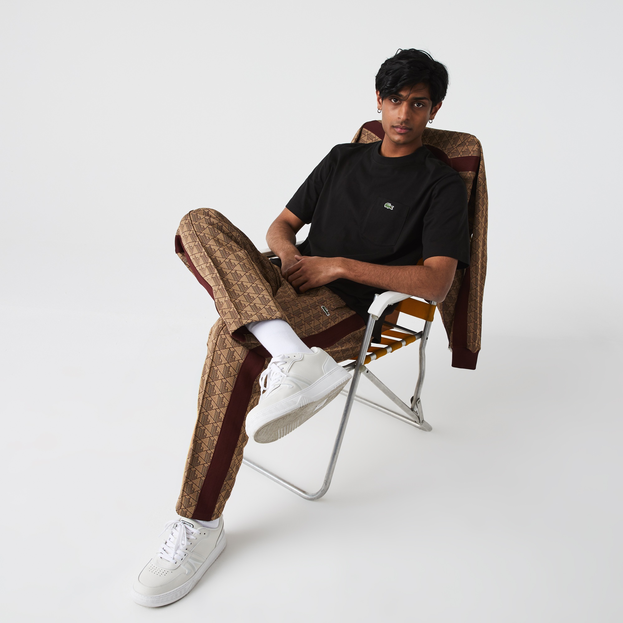 Lacoste L!VE Unisex Loose Fit Bisiklet Yaka Baskılı Siyah T-Shirt