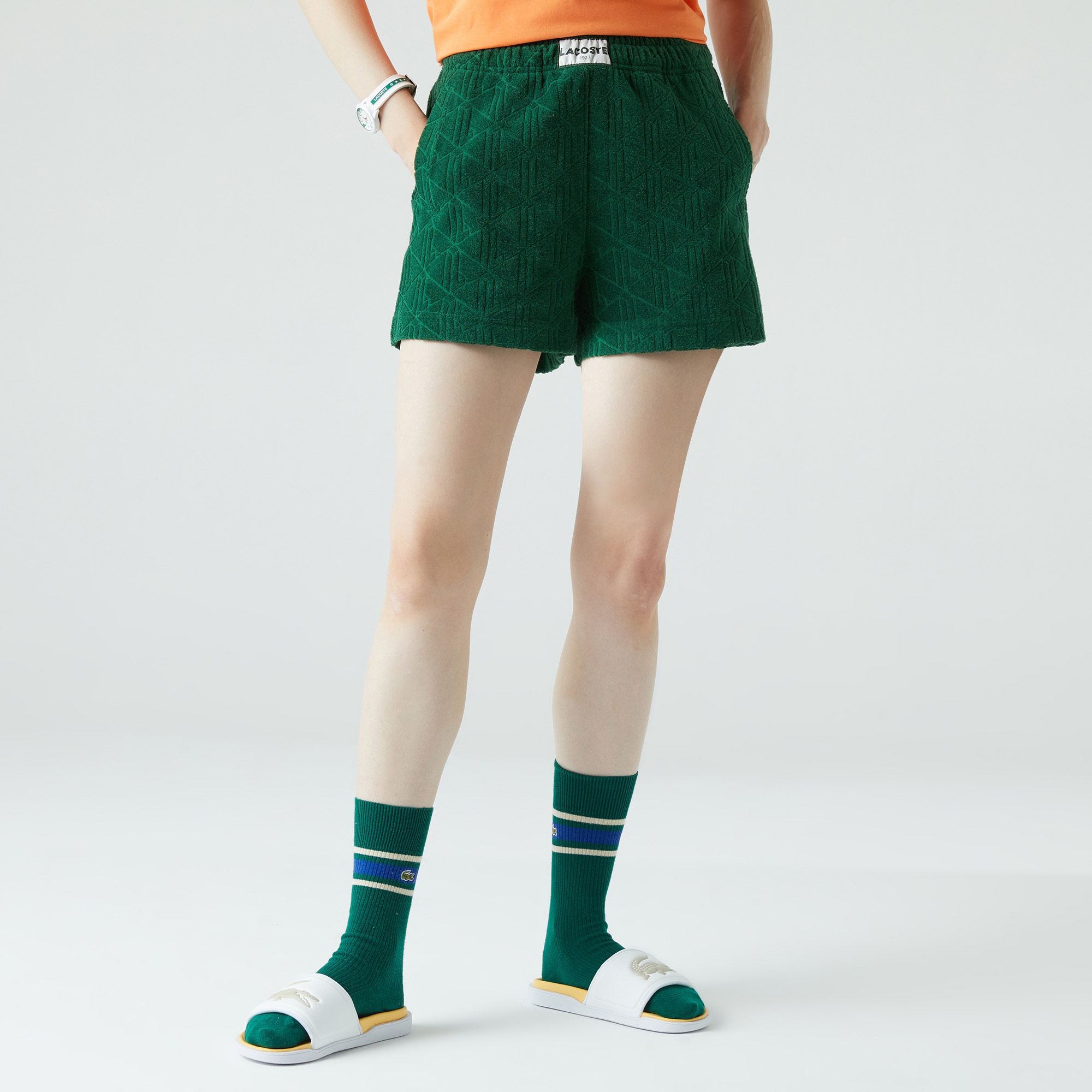 Lacoste L!VE Kadın Relaxed Fit Desenli Yeşil Şort