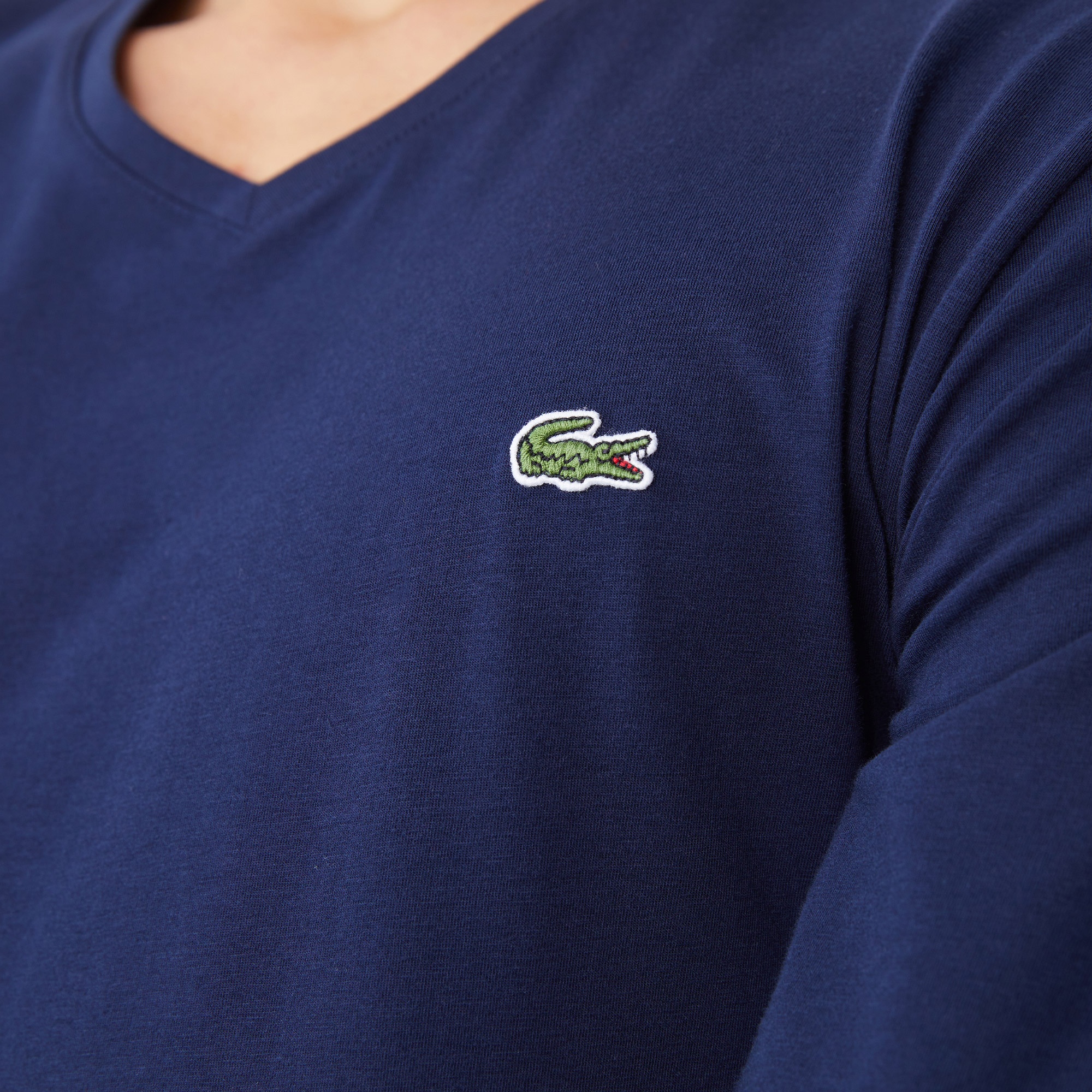 Lacoste Erkek Regular Fit Uzun Kollu V Yaka Lacivert T-Shirt