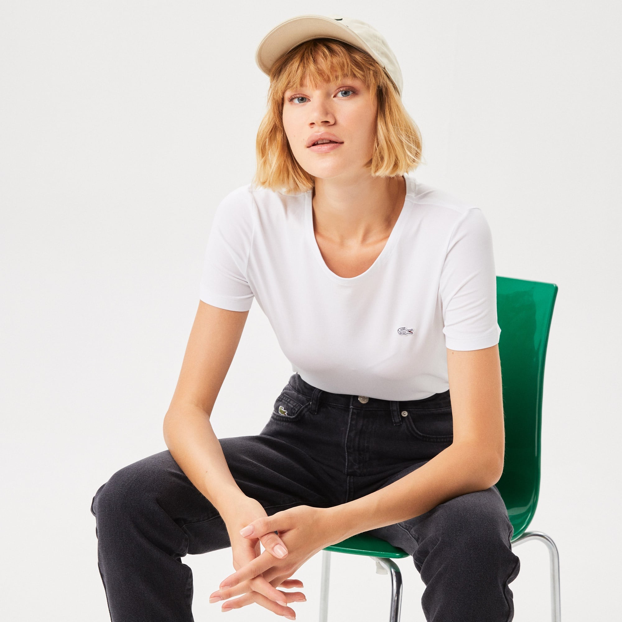 Lacoste Kadın Slim Fit Bisiklet Yaka Beyaz T-Shirt