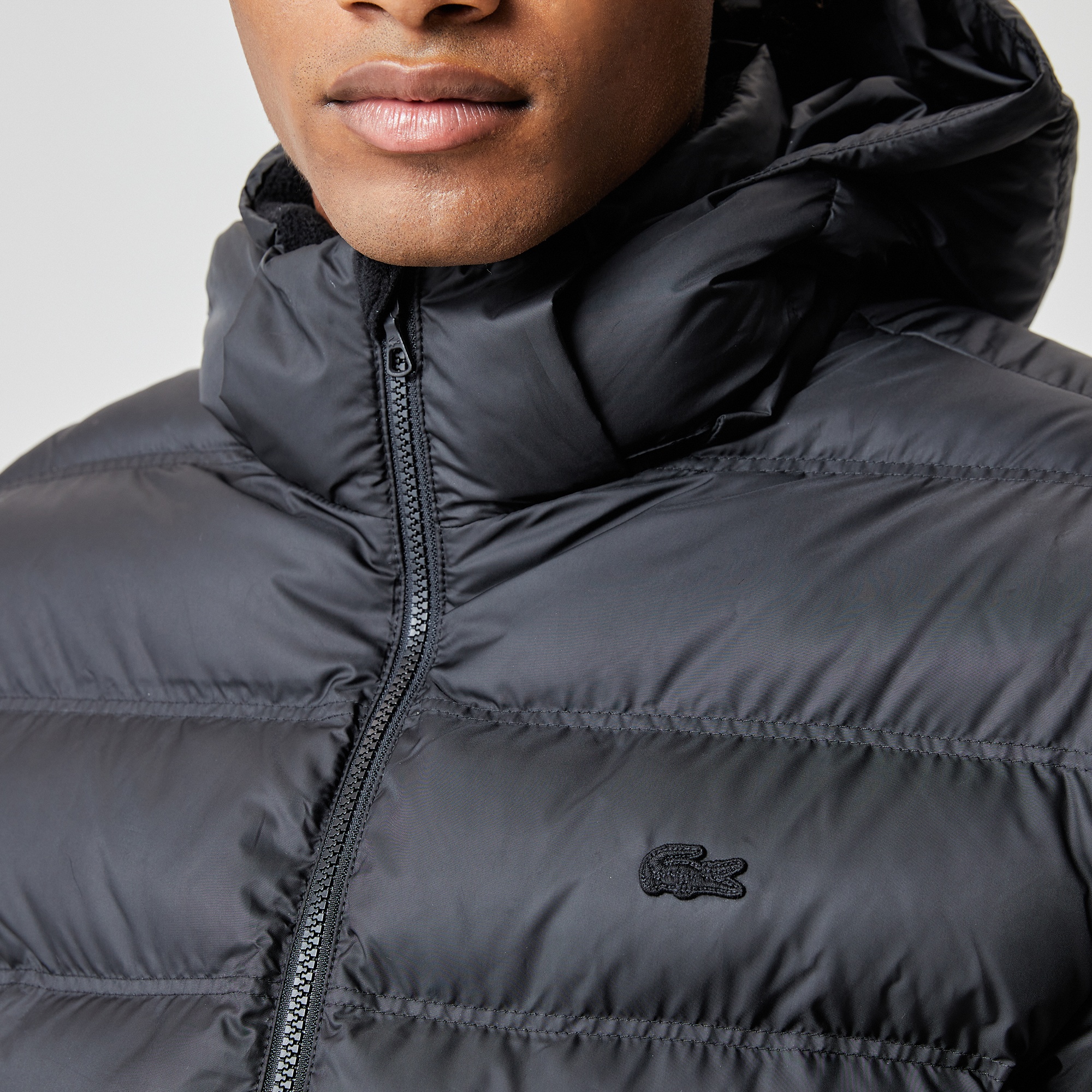 Lacoste Erkek Kapüşonlu Siyah Şişme Mont