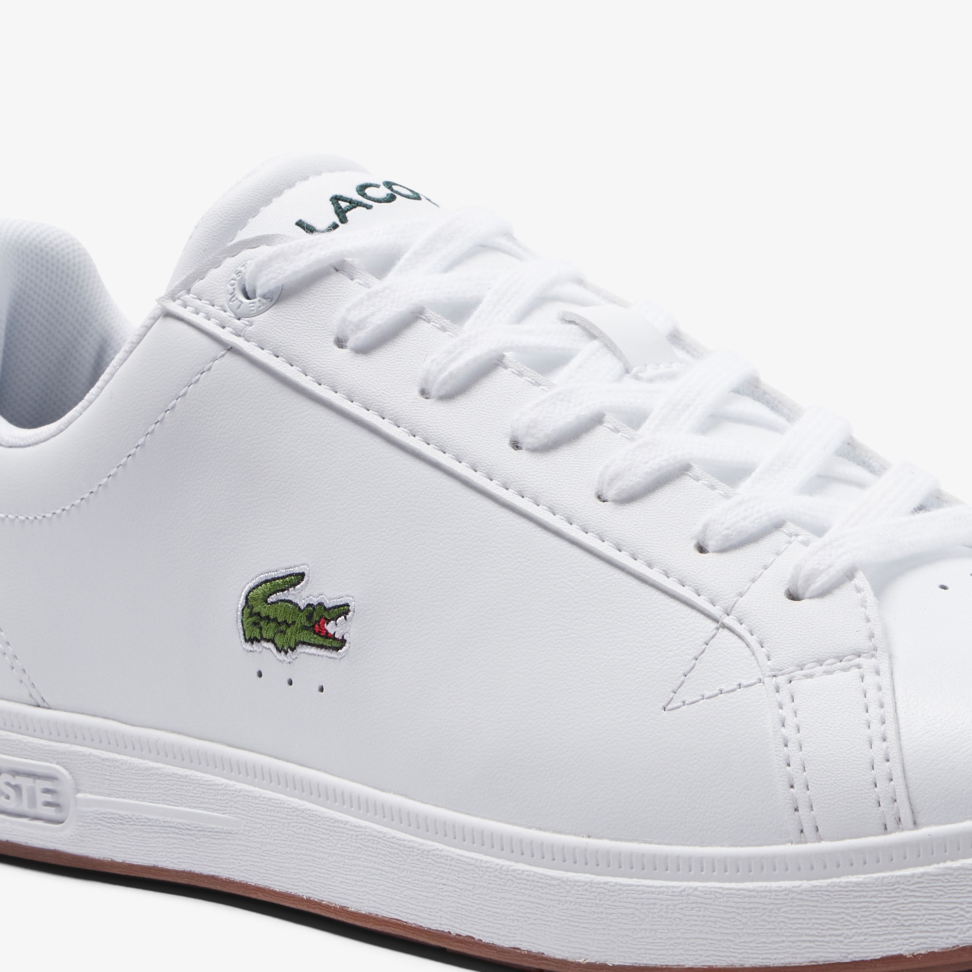 Lacoste SPORT Graduate Pro Erkek Beyaz Sneaker