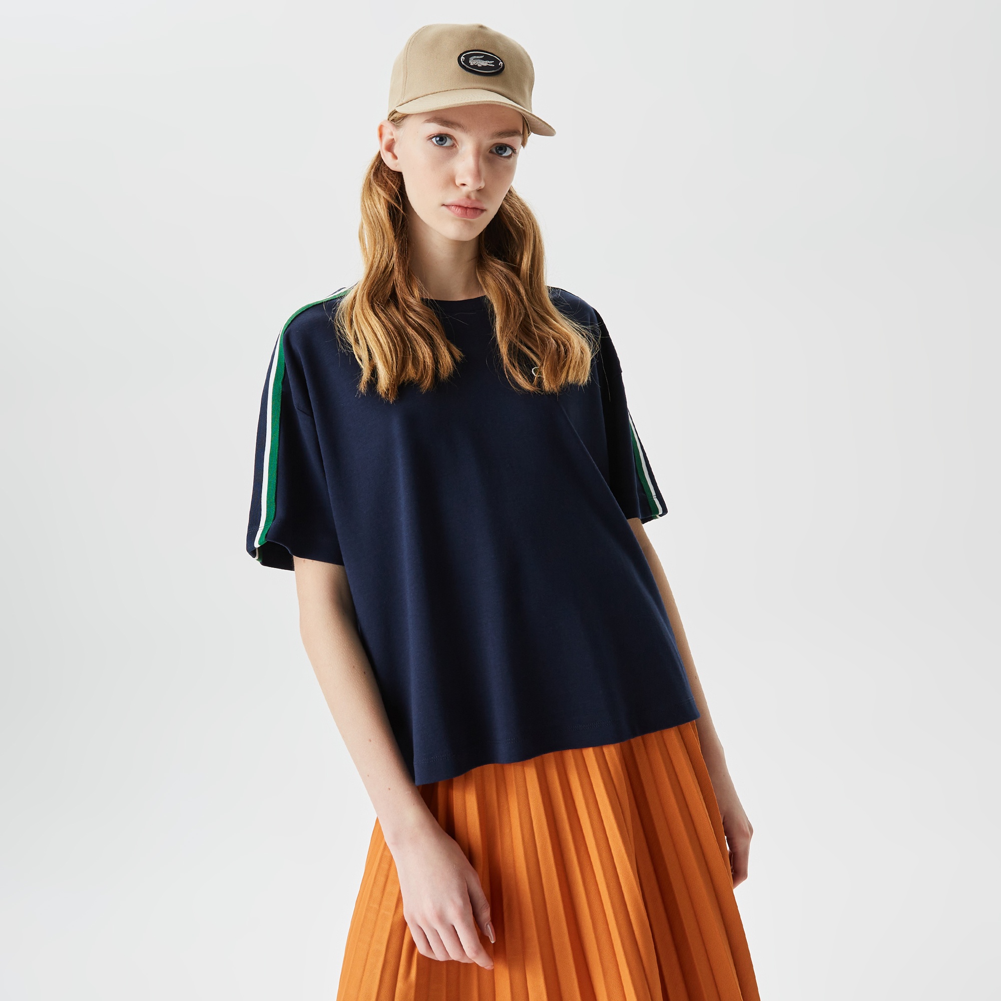 Lacoste Kadın Relaxed Fit Bisiklet Yaka Baskılı Lacivert T-Shirt