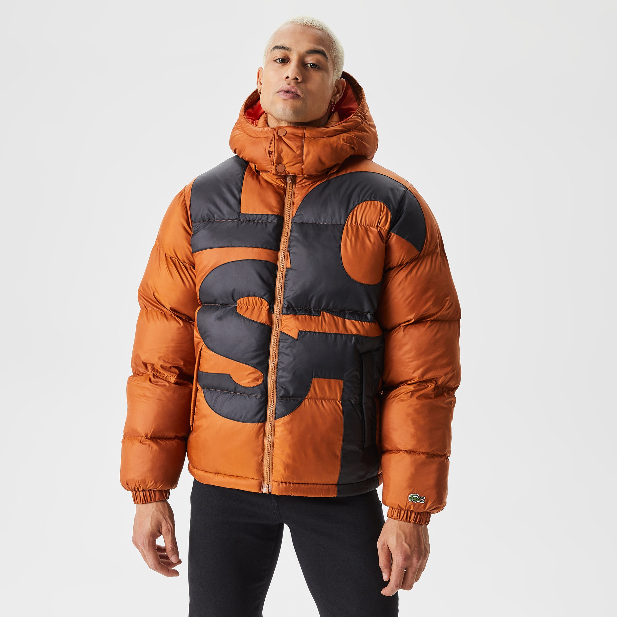 Lacoste Erkek Oversize Kapüşonlu Baskılı Suya Dayanıklı Kahverengi Şişme Mont